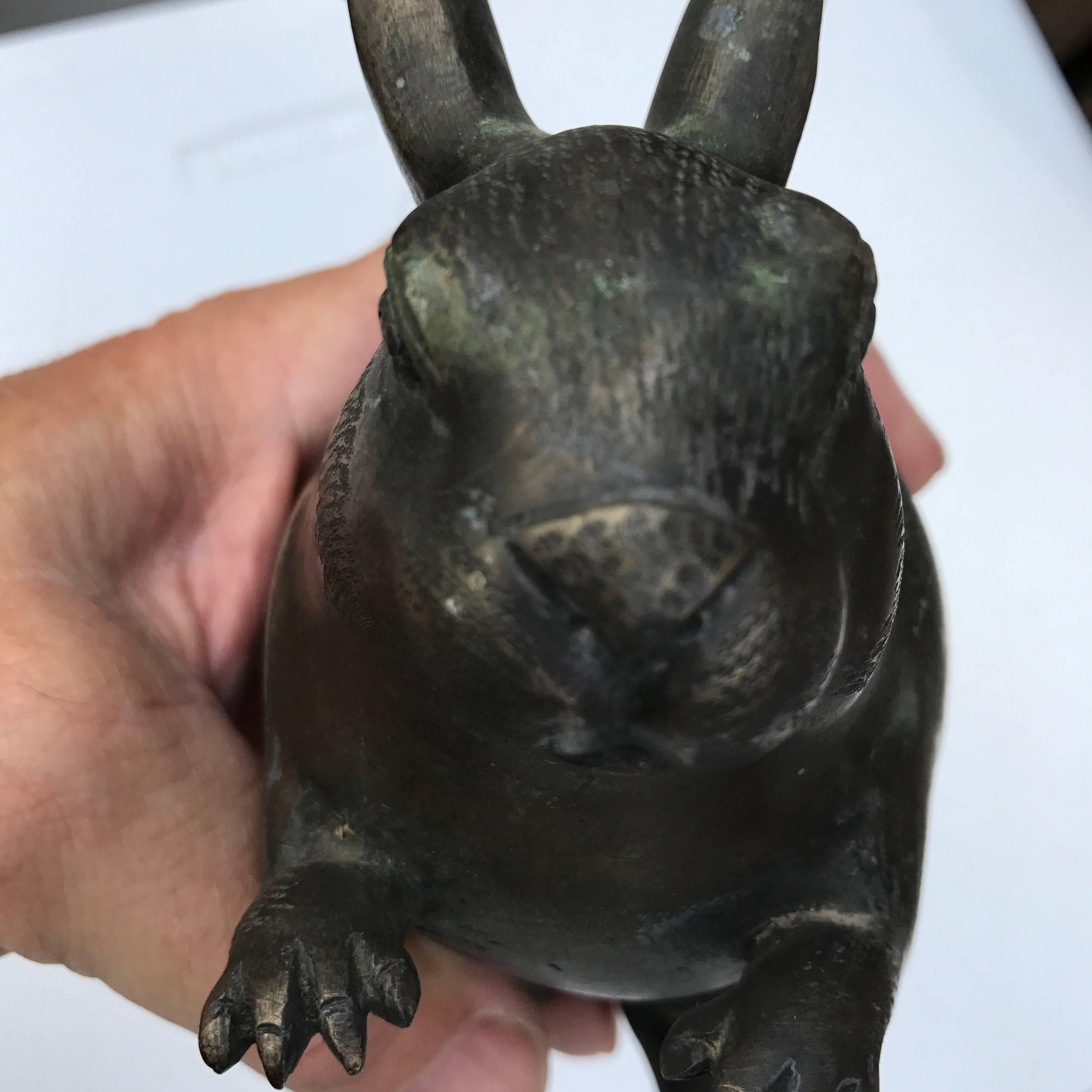 20th Century Fine Antique Japanese Bronze Rabbit Usagi, Meiji Period, 1868-1912