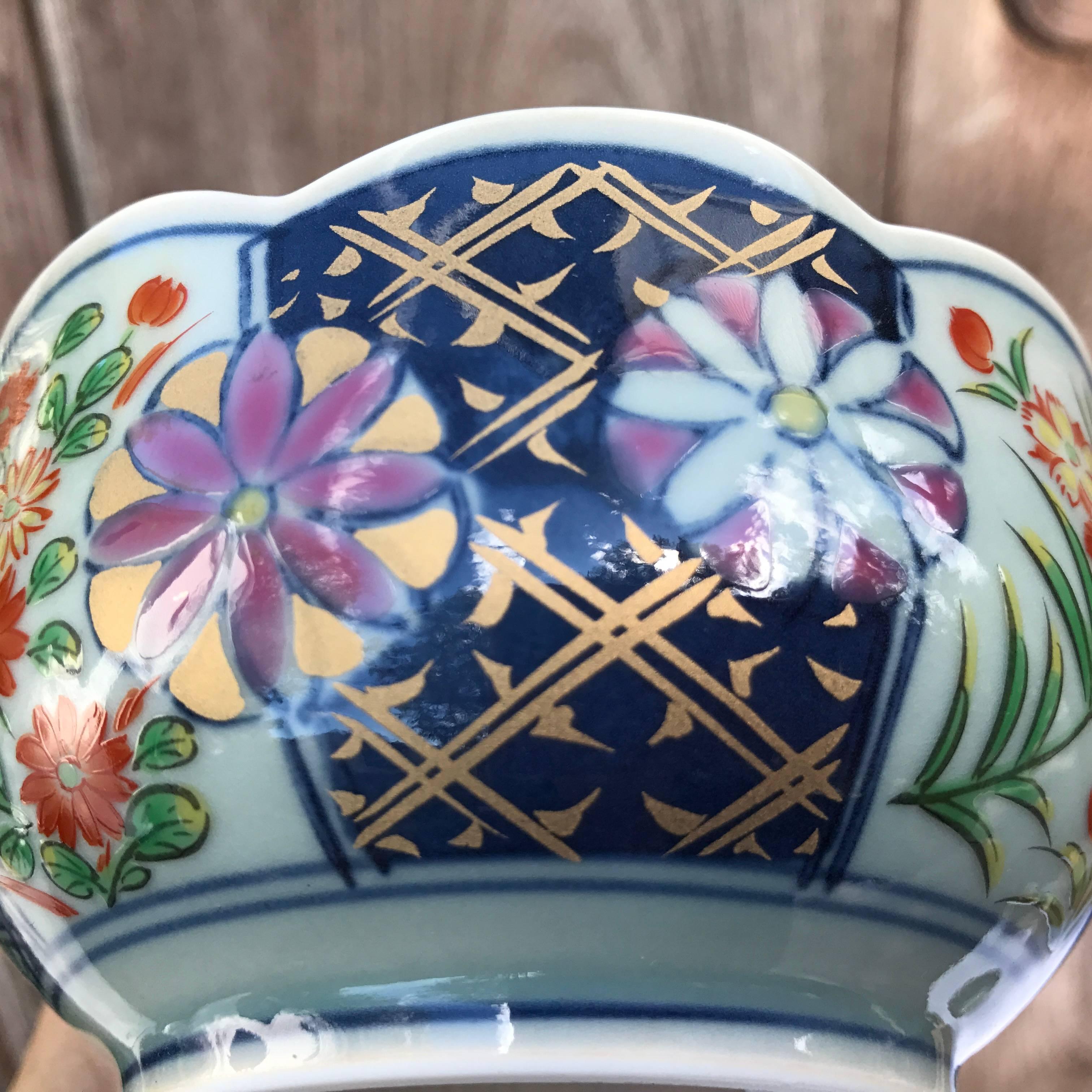 Five Japanese Hand-Painted Botanical Bowls Mint, Signed and Boxed In Good Condition In South Burlington, VT