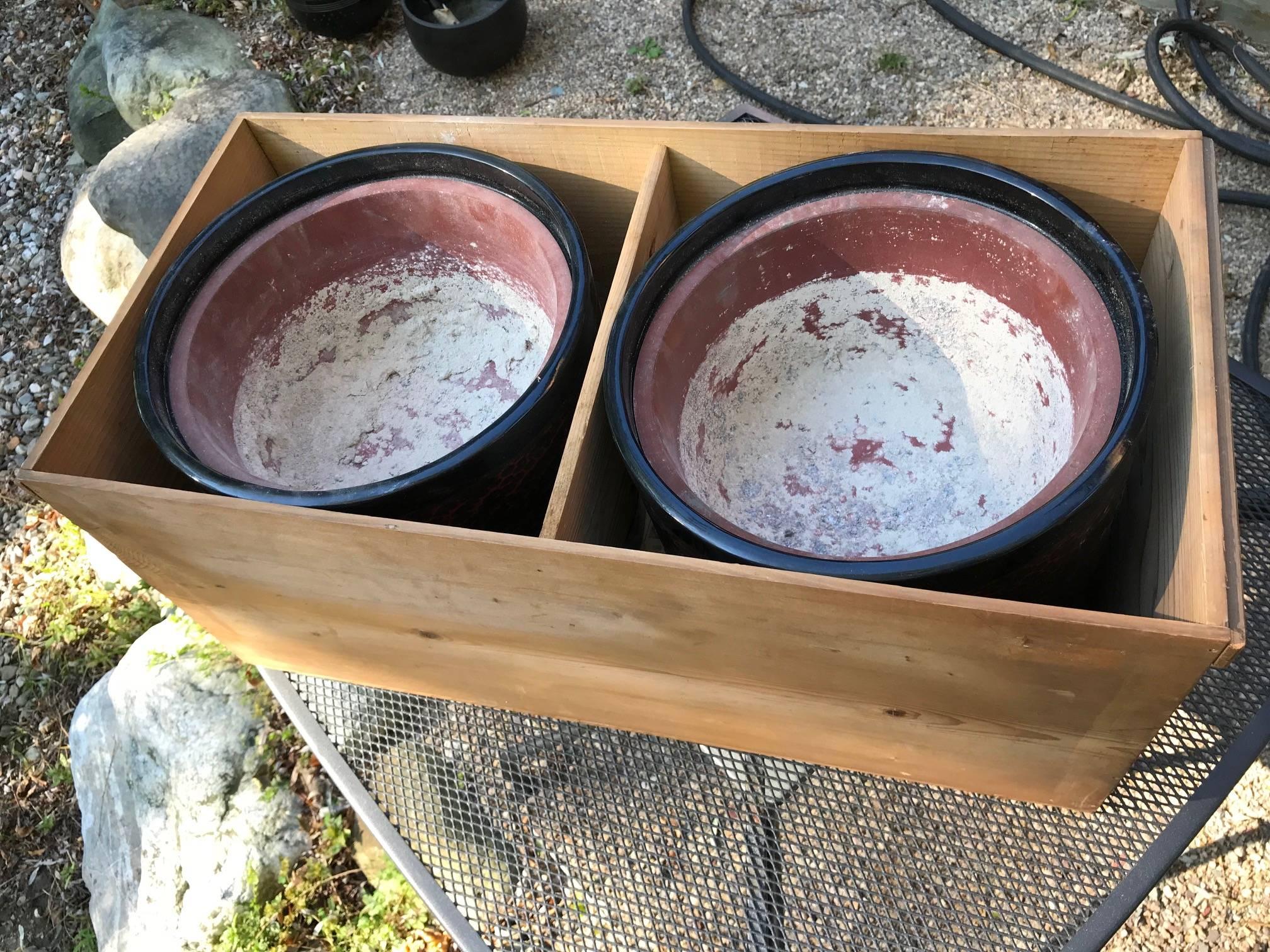 Taisho Fine Japan Pair Antique Red Lacquer 