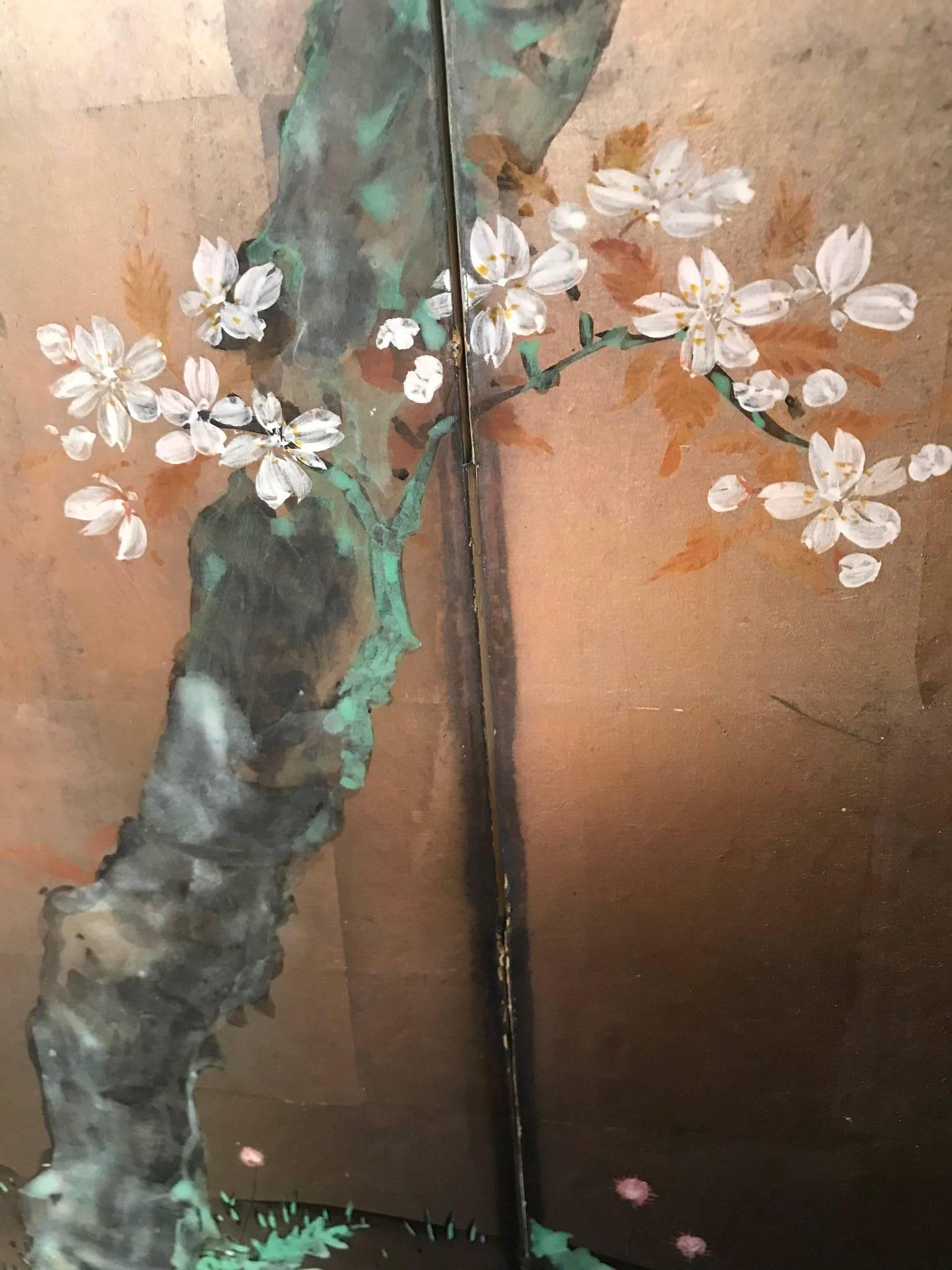 Japanese Small Antique Gold Sakura Tree Hand-Painted Screen, 19th Century In Good Condition In South Burlington, VT