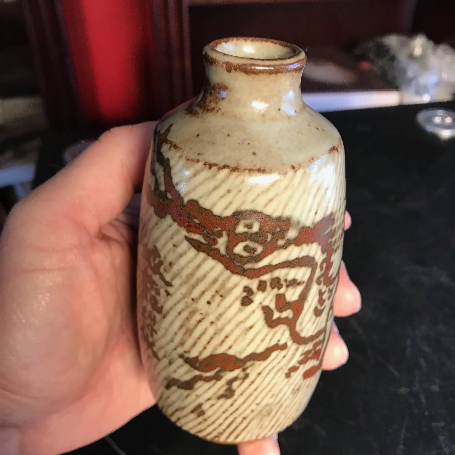 Japanese Important Dragon Bottle National Treasure Artist  Tatsuzo Shimaoka 1