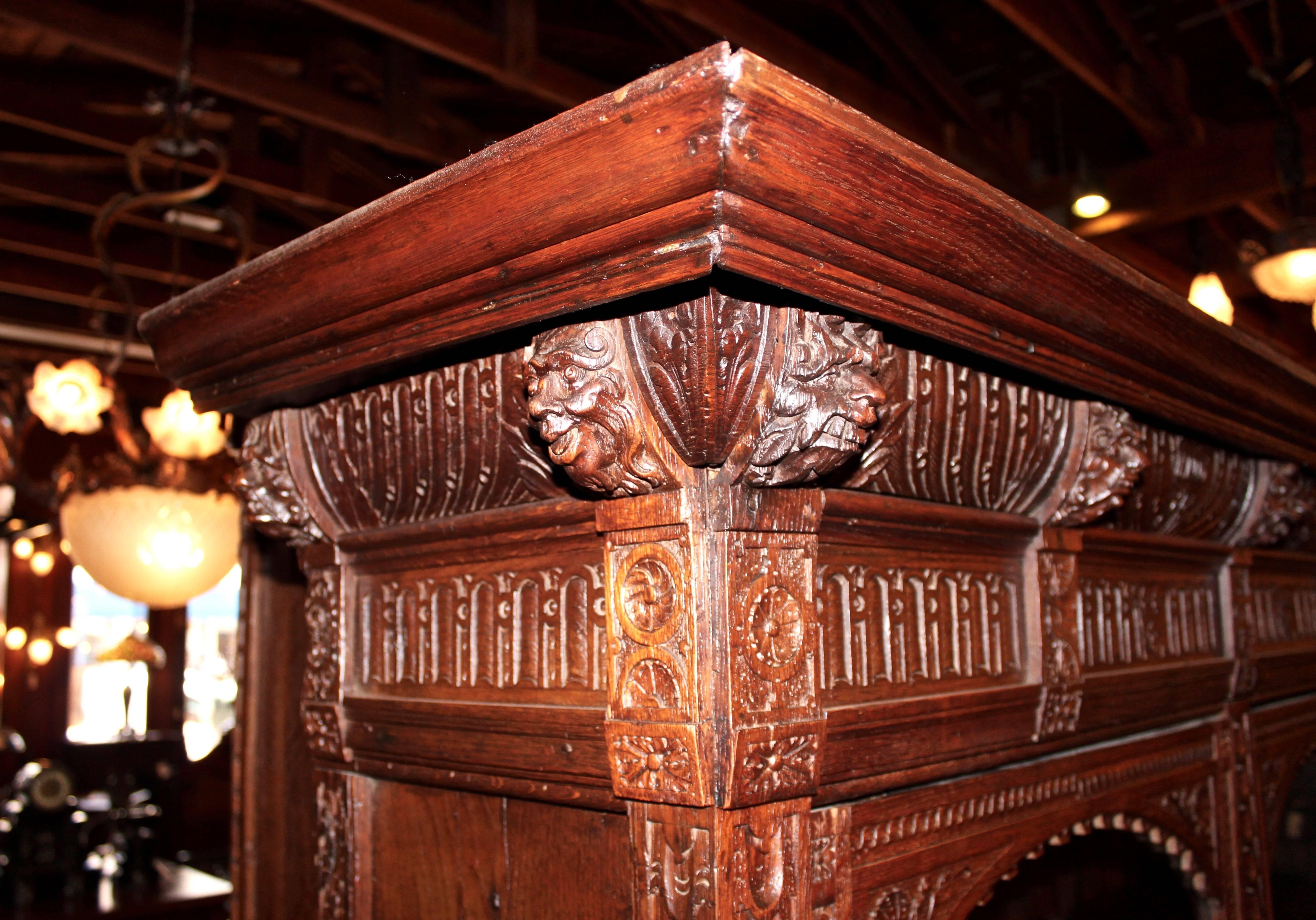 Hand-Carved Bookcase with Glass Door Display In Good Condition For Sale In Santa Ana, CA