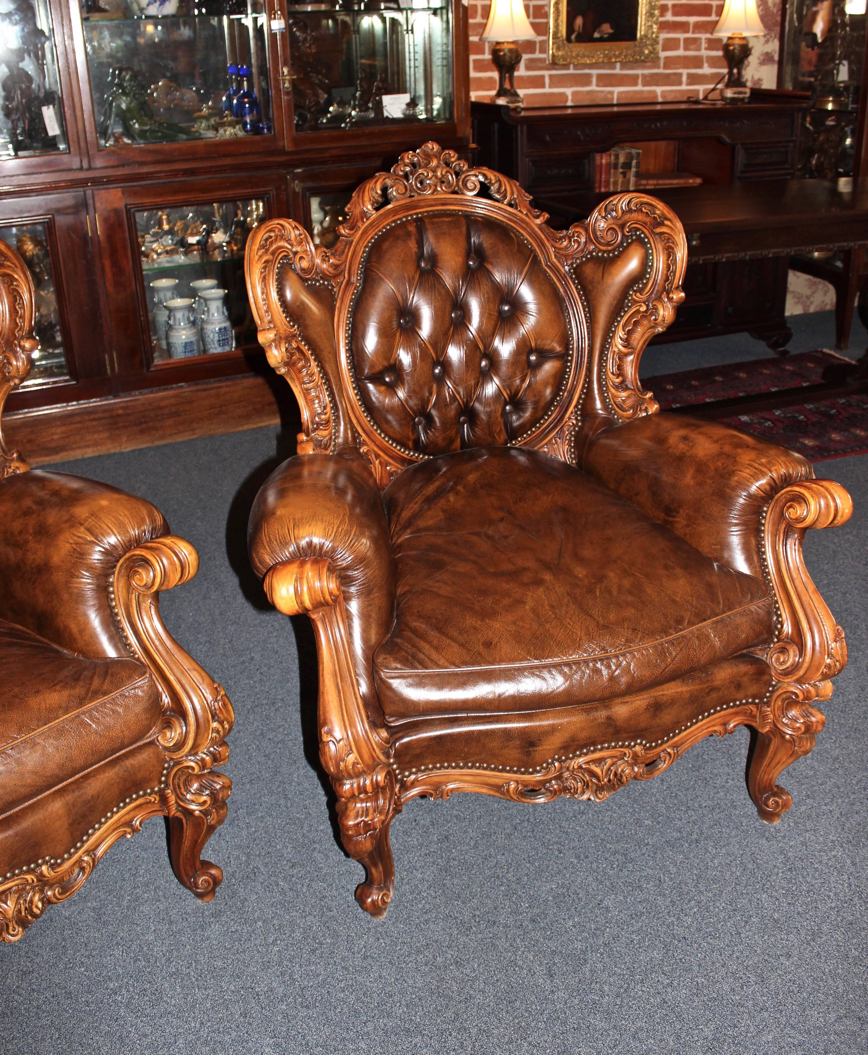 20th Century French Rococo Three-Piece Parlour Set In Excellent Condition For Sale In Santa Ana, CA