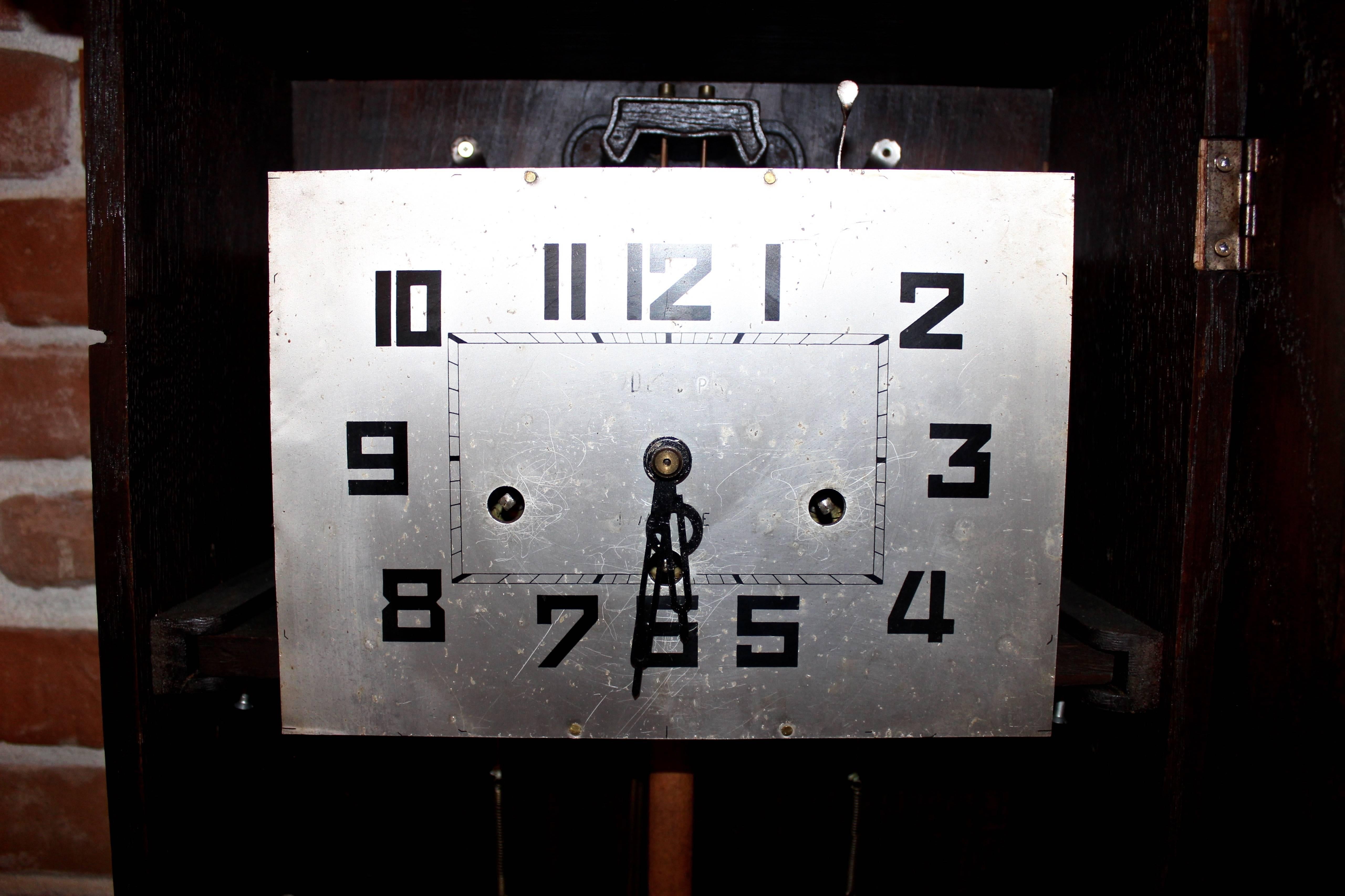 Rare Dual Chime French Brittany Style Wall Clock In Good Condition For Sale In Santa Ana, CA