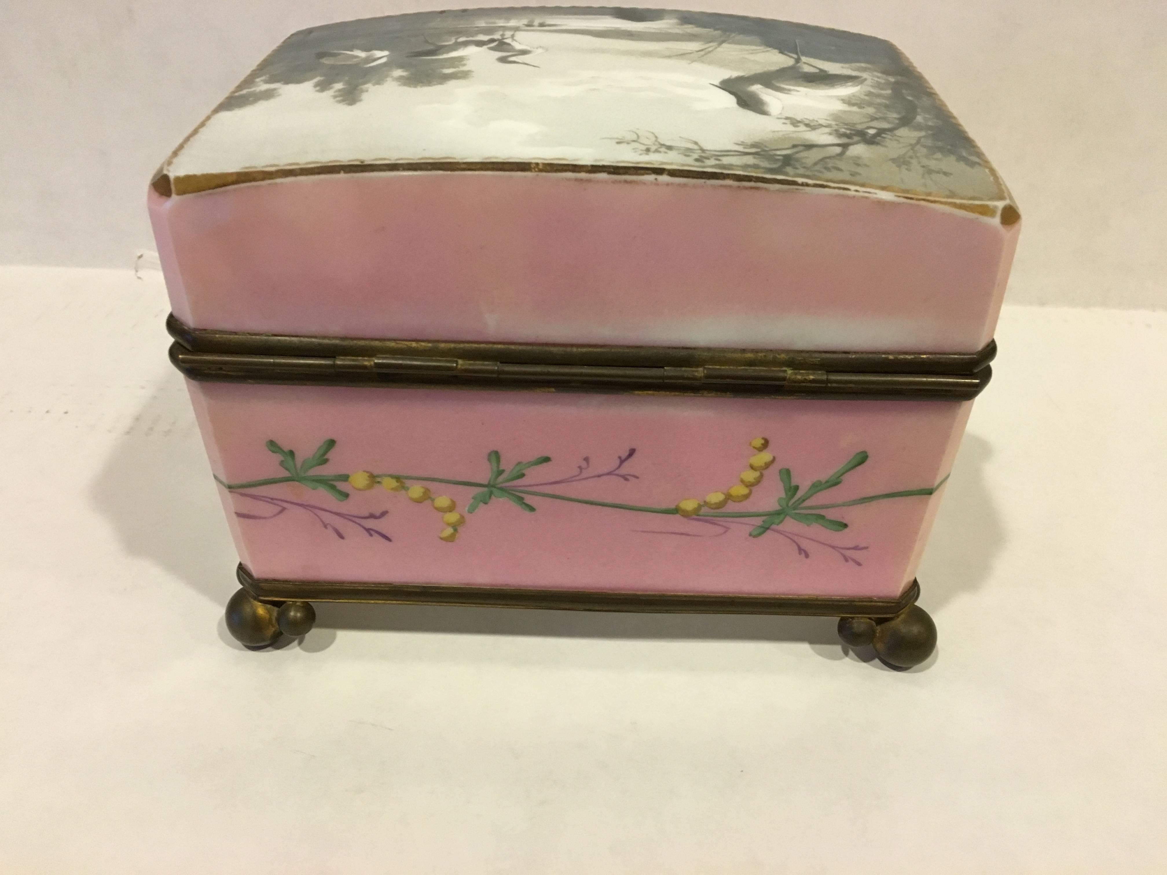 Hand-Painted Porcelain Casket Box In Good Condition In Chicago, IL