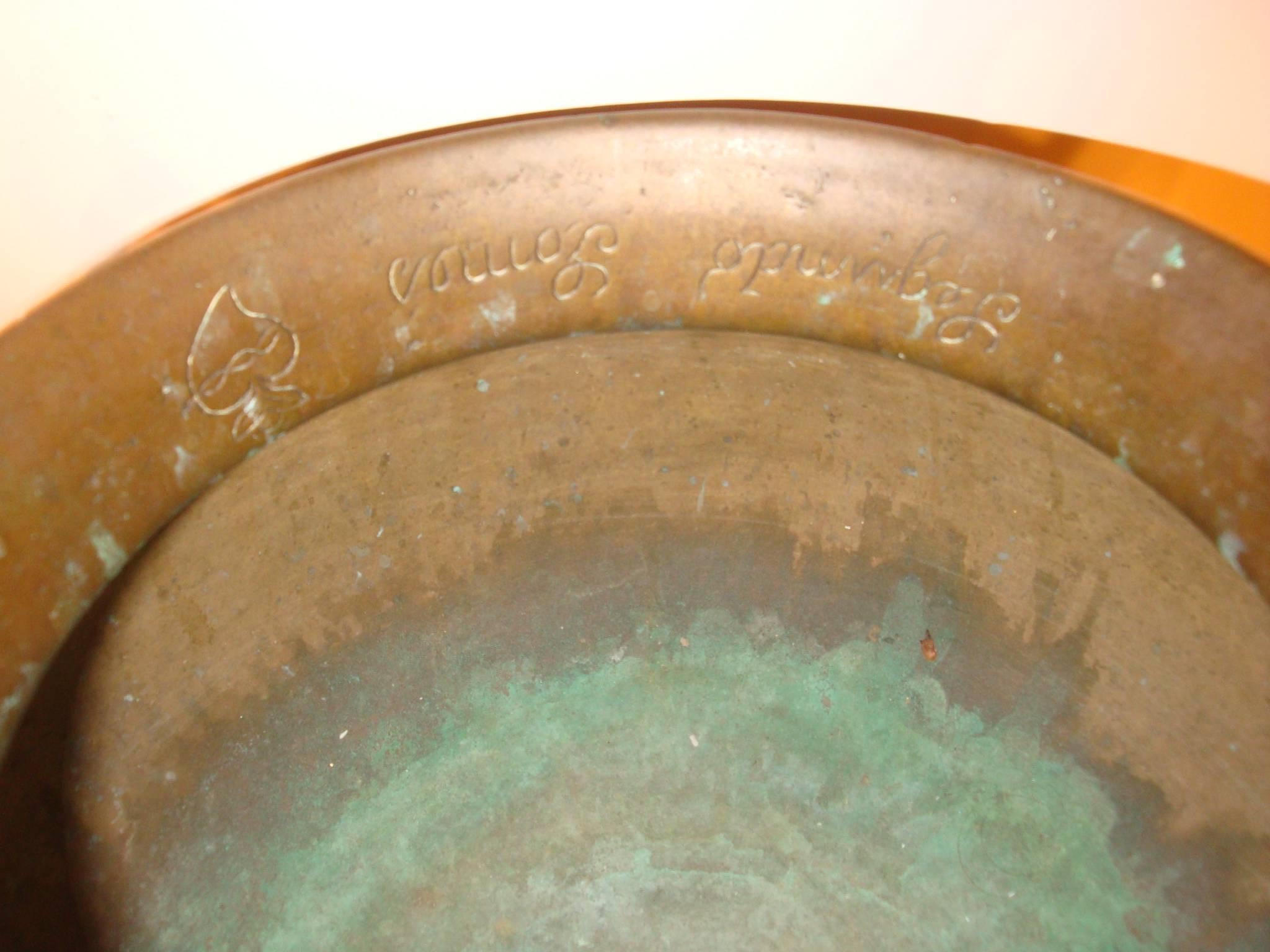 Inconnu Ensemble de quatre pots en bronze fabriqués par des artisans au 20ème siècle en vente