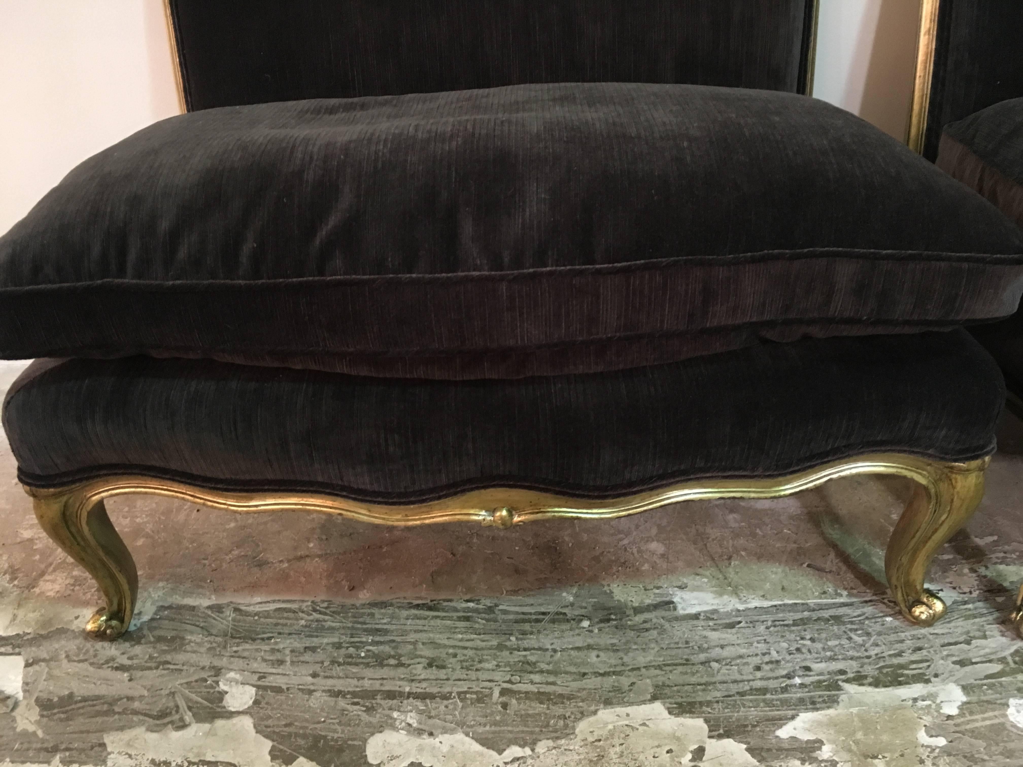 Pair of Small French Velveteen Settees In Excellent Condition In Chicago, IL