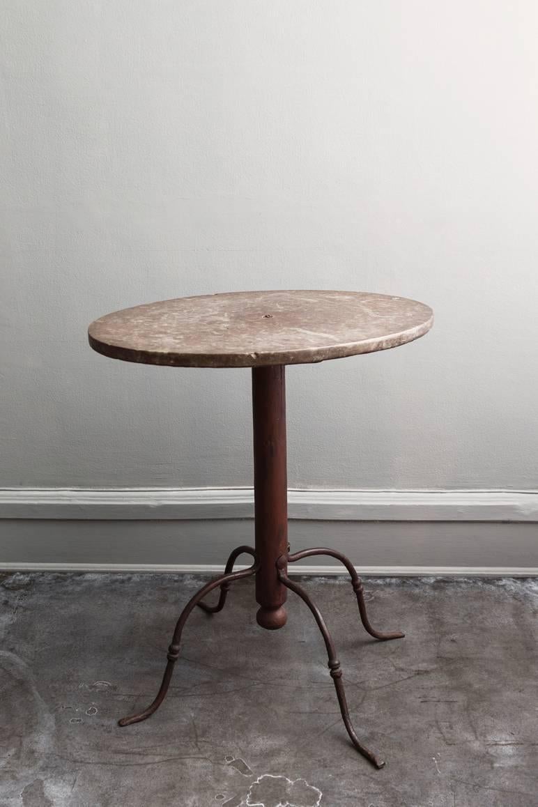 Exquisite Swedish Side Table from the 18th Century In Good Condition In Copenhagen, DK