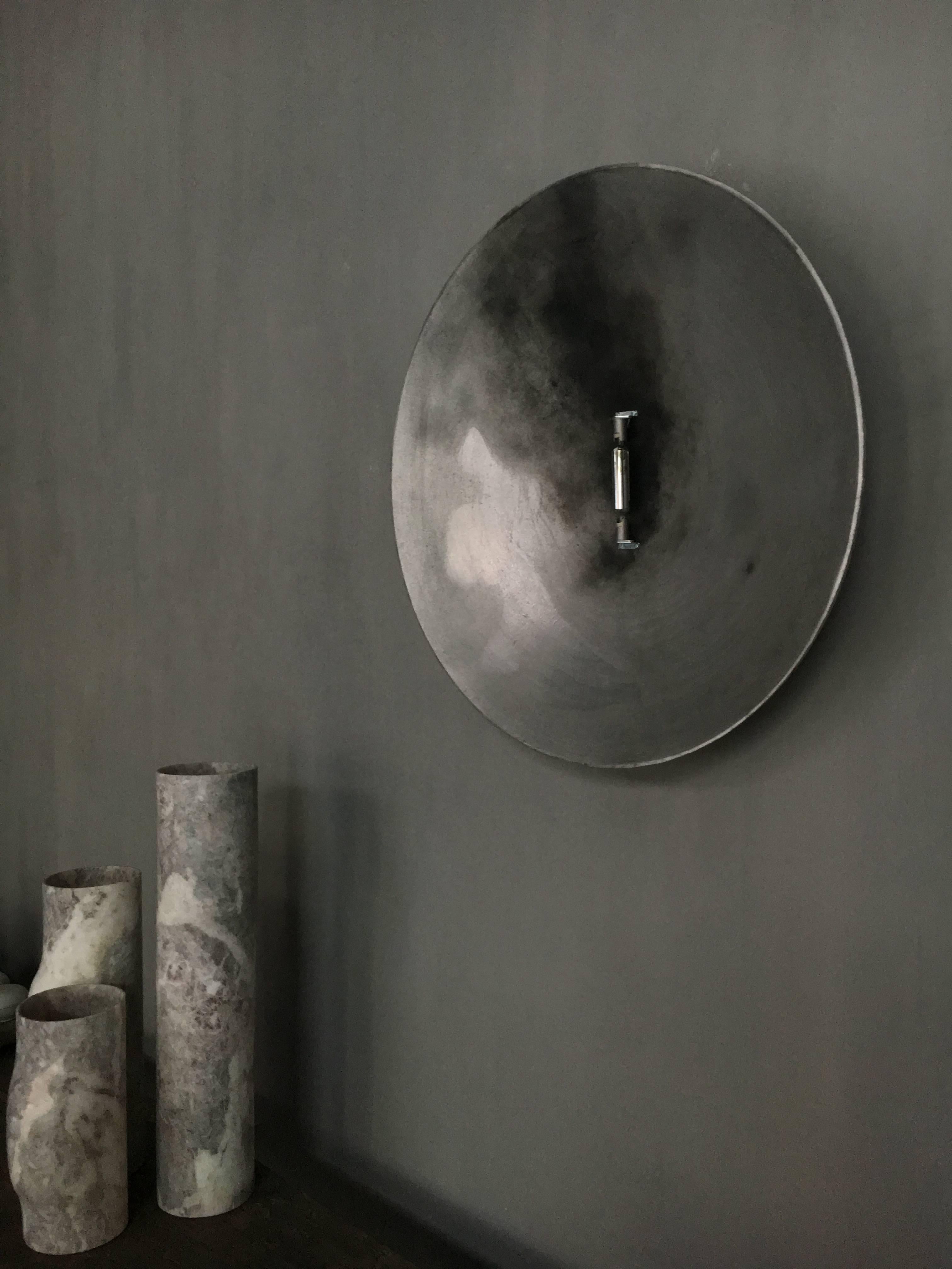 'Circuit' wall light by Danish designer Kevin Josias. The lamp is made of sandcast aluminium with black patina treatment. Limited edition of 30 pieces. All pieces made with unique treatments.
Fitted with LED component (230V).