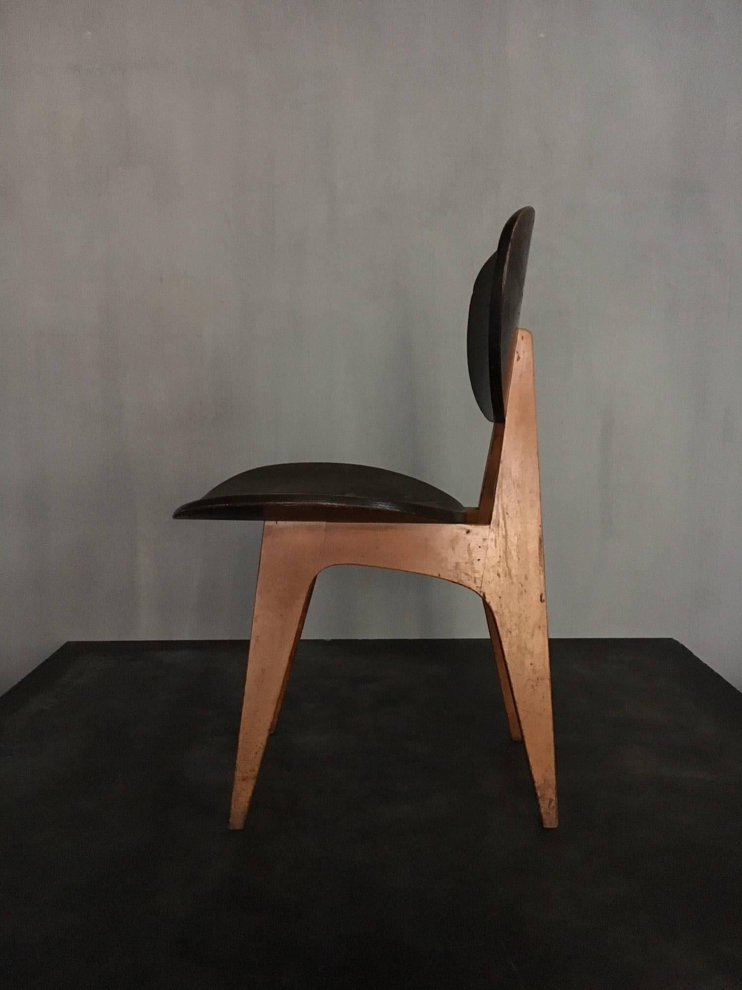 Chairs by Junzo Sakakura For Sale 1