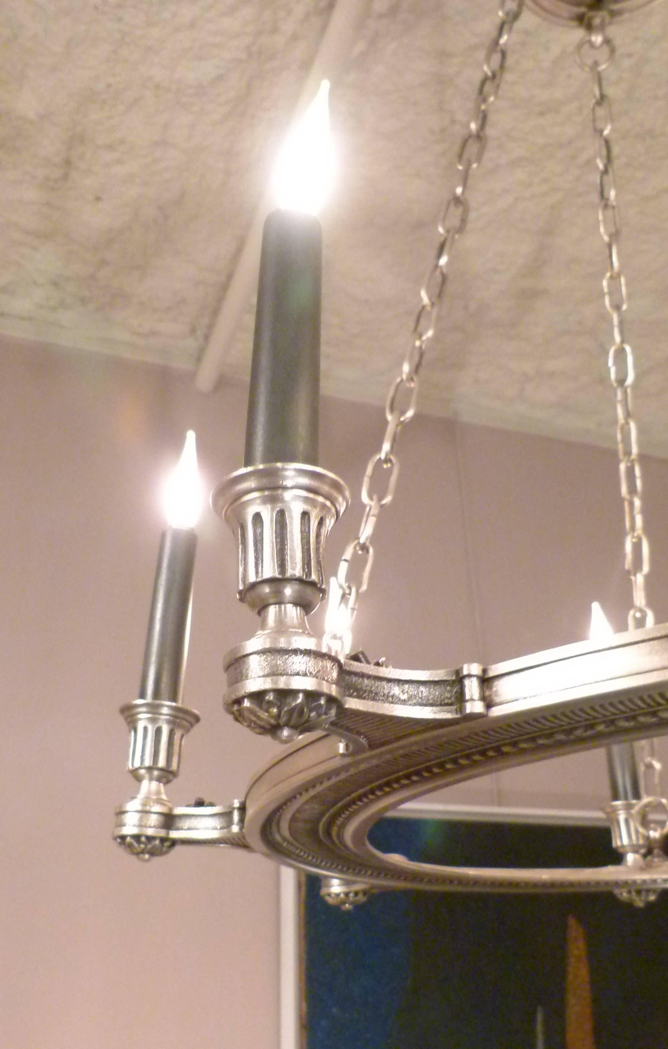 Mid-20th Century Neoclassical Eight-Light Chandelier in Silvered Bronze