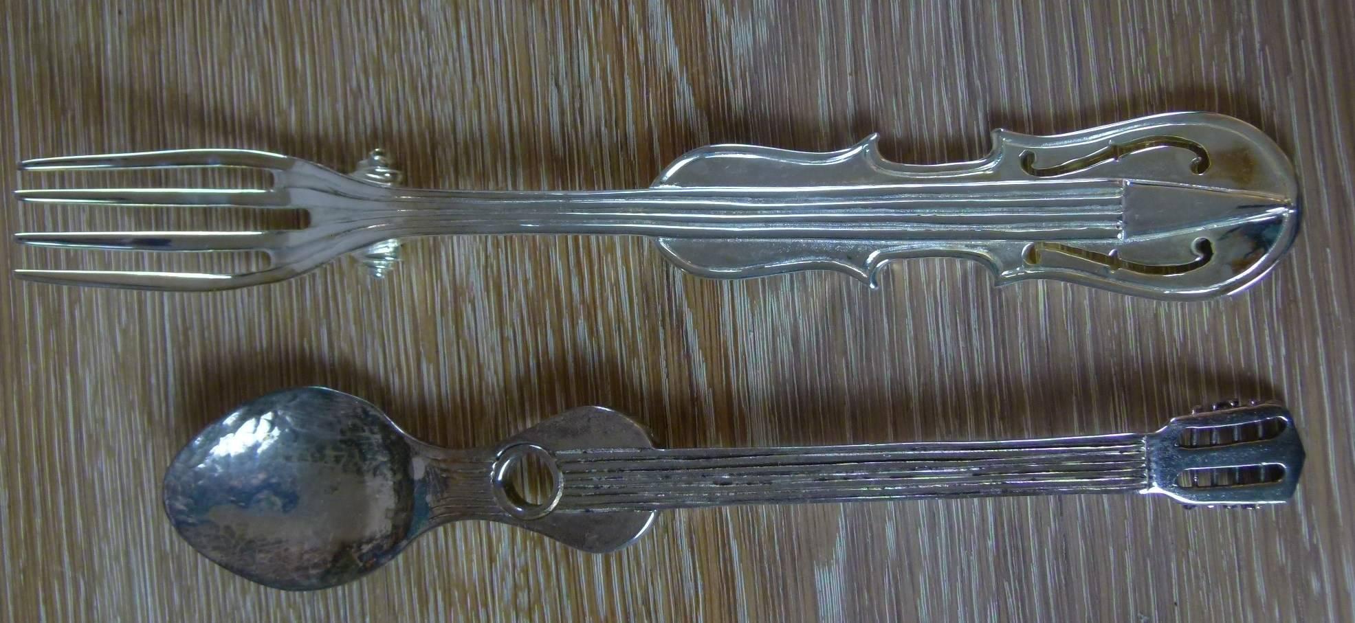 Serveware in Silver Metal Musical Instruments by A. Aparicio 3