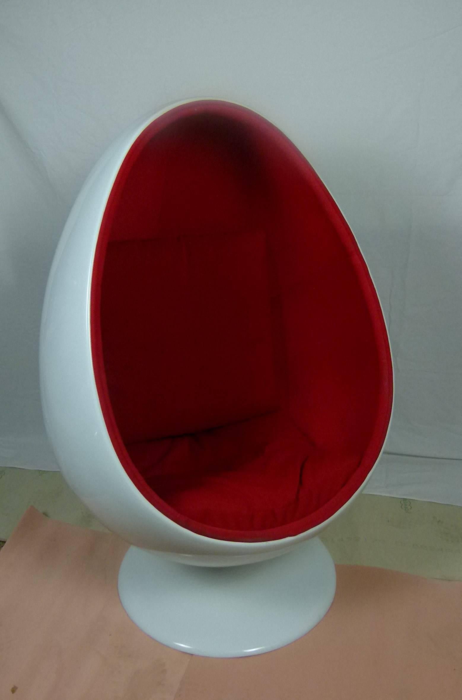 egg chair 1970s