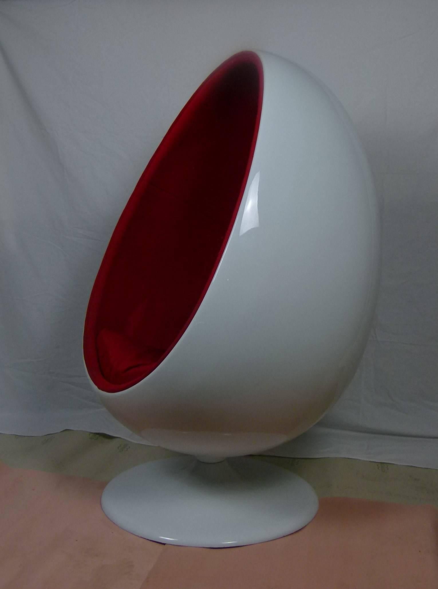 1970s egg chair