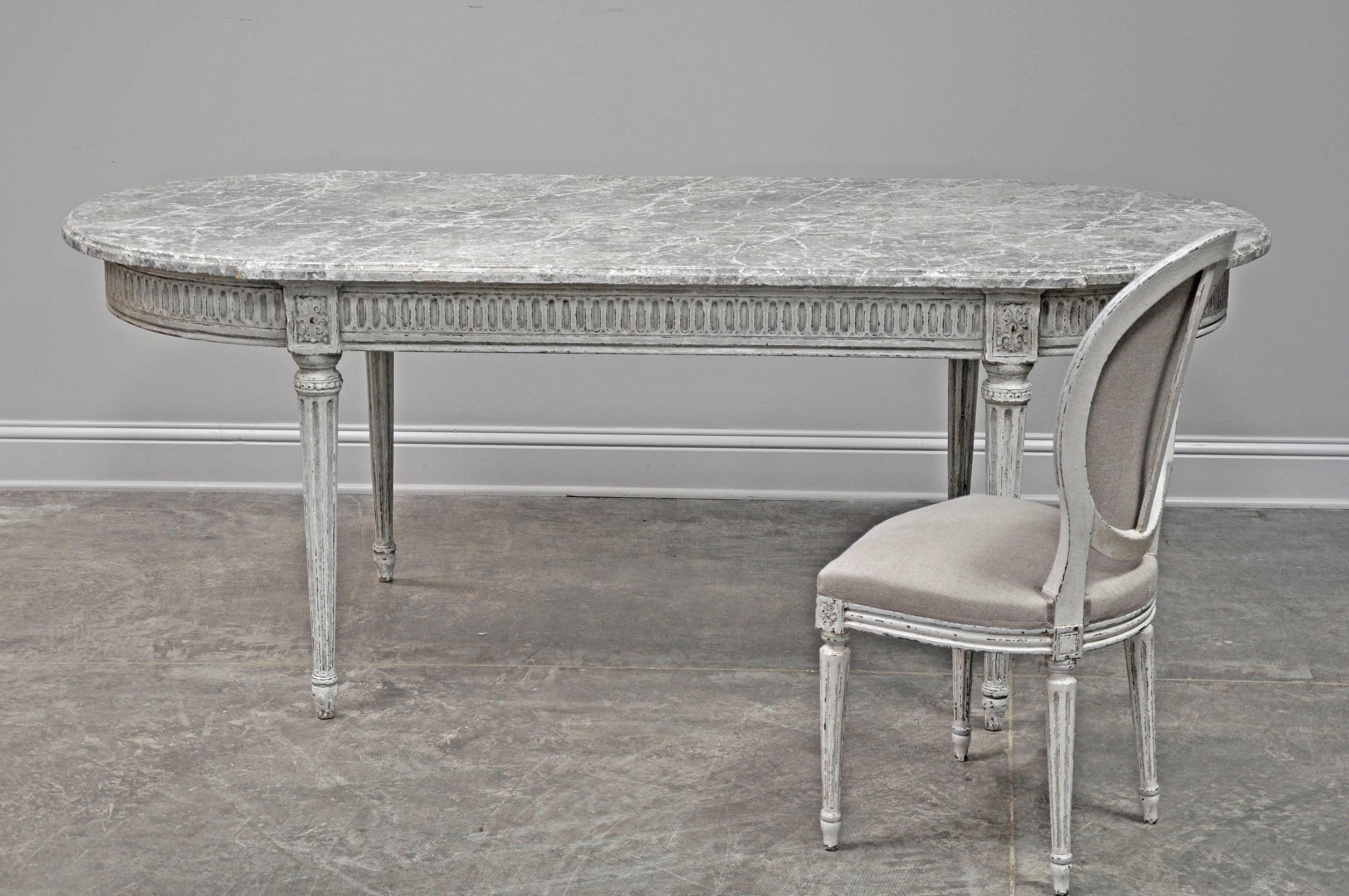 20th Century Painted Louis XVI Style Dining Table For Sale