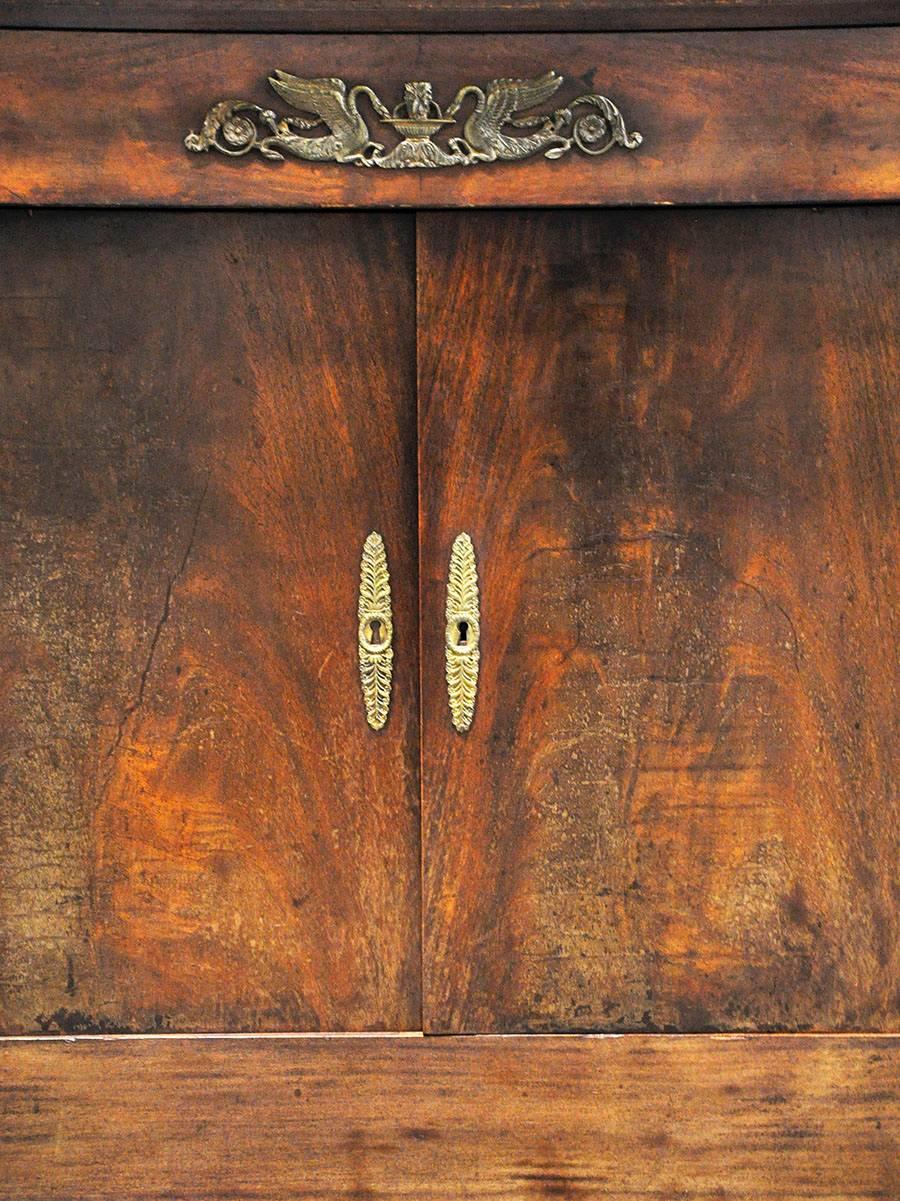 19th Century French Empire Buffet in Flamed Mahogany with Marble Top In Excellent Condition In Houston, TX