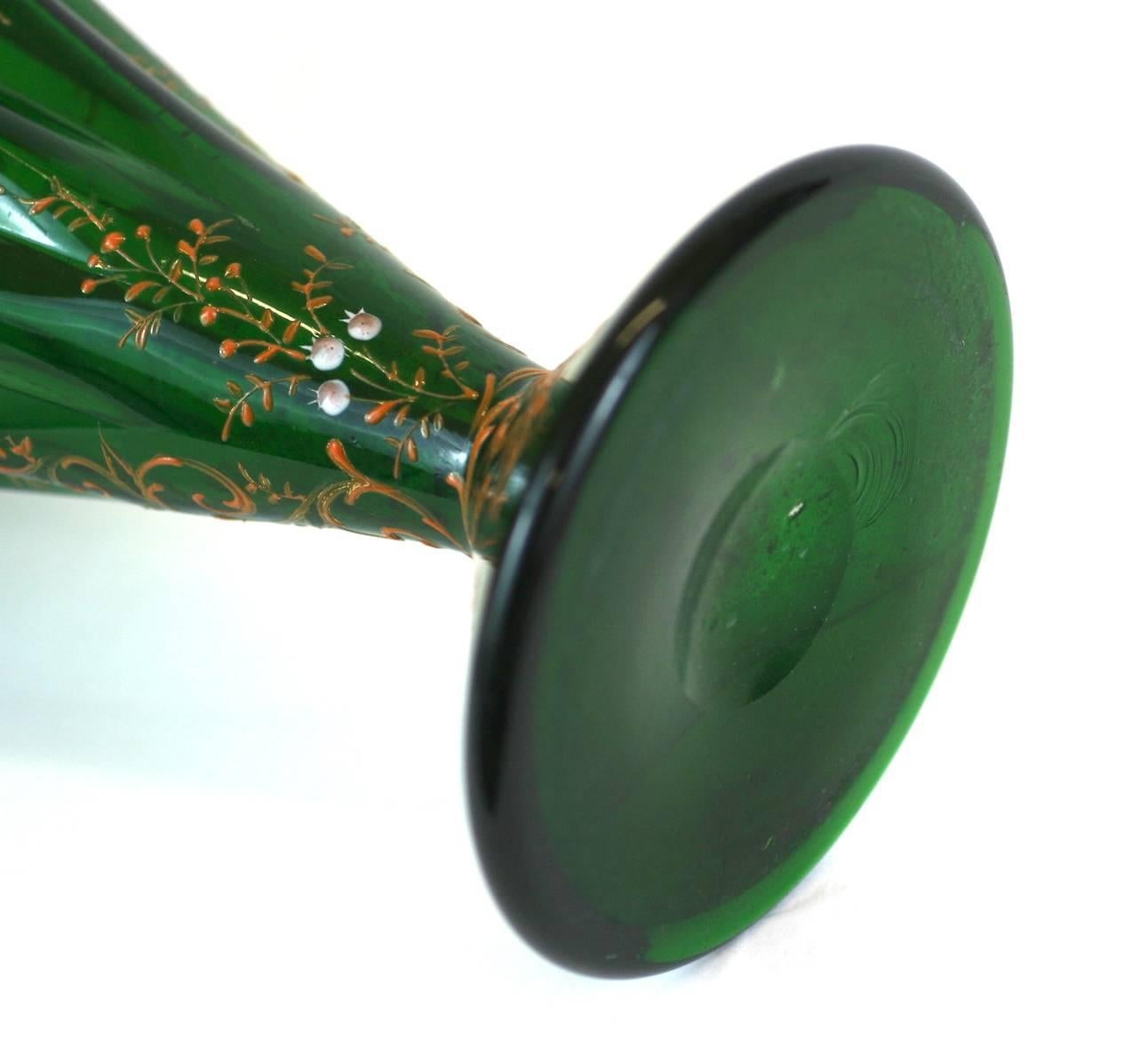 Metallo Incantevole vaso vittoriano con ombrello figurato in vendita