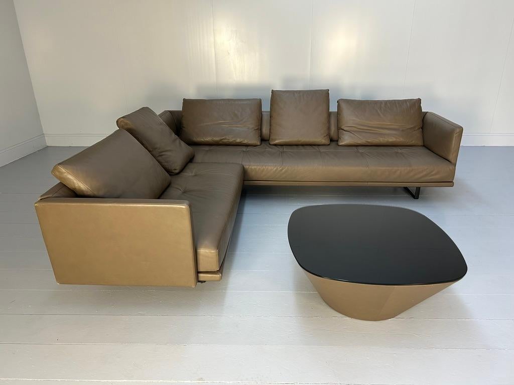Contemporary Walter Knoll 