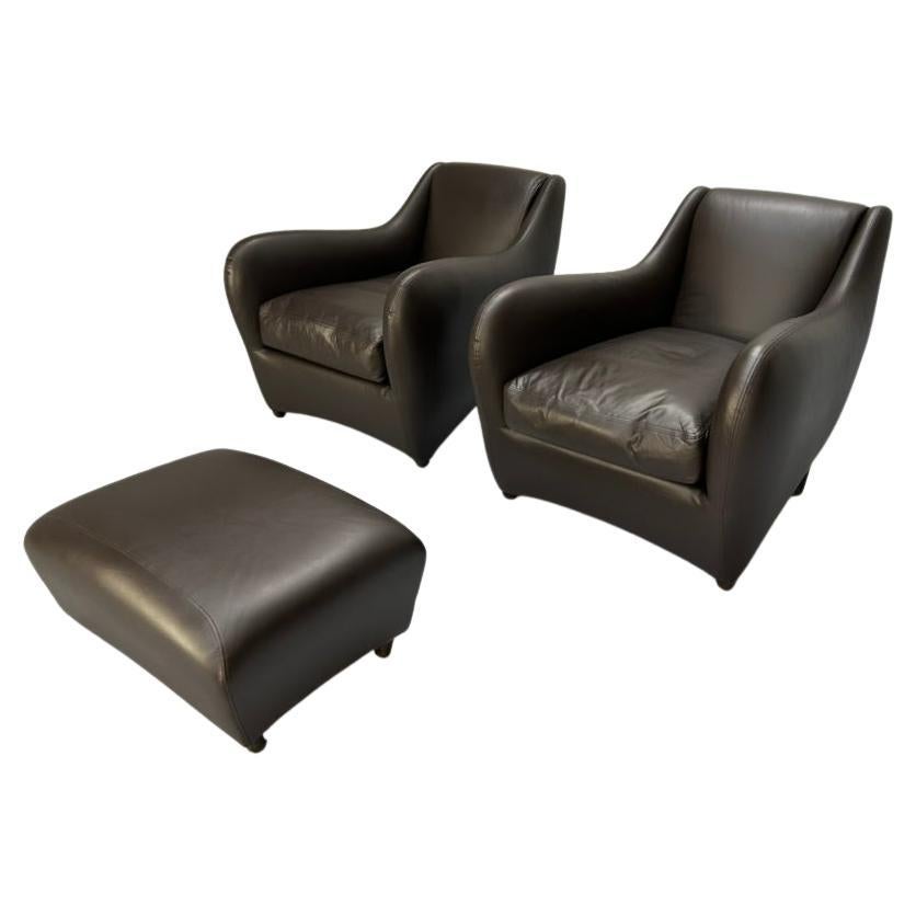 Paire de fauteuils et pouf "Balzac" de SCP Matthews - En cuir nubuck en vente