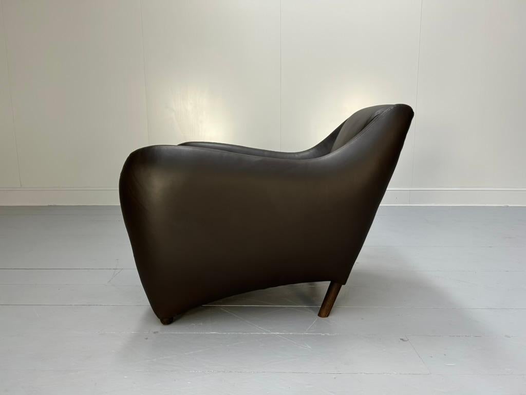 Paire de fauteuils et pouf 