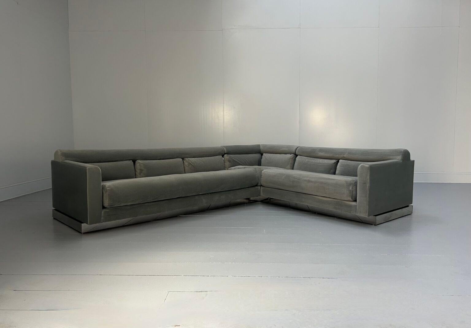 Vladimir Kagan L-Shape 5-Seat Sectional Sofa - In Pale-Grey Velvet For Sale 1