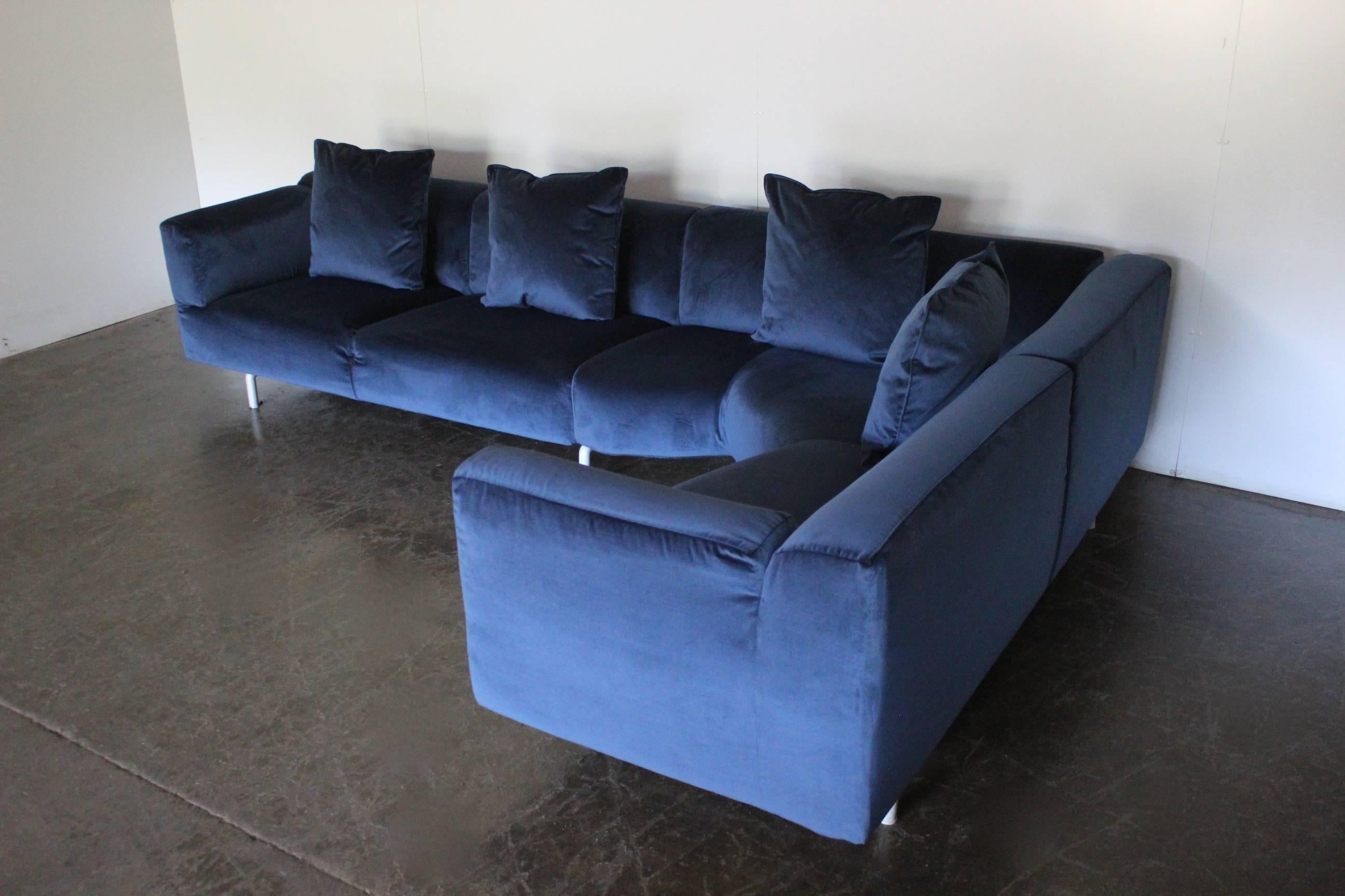 Other Cassina “250 Met” L-Shape Sectional Sofa in Navy Blue Velvet For Sale