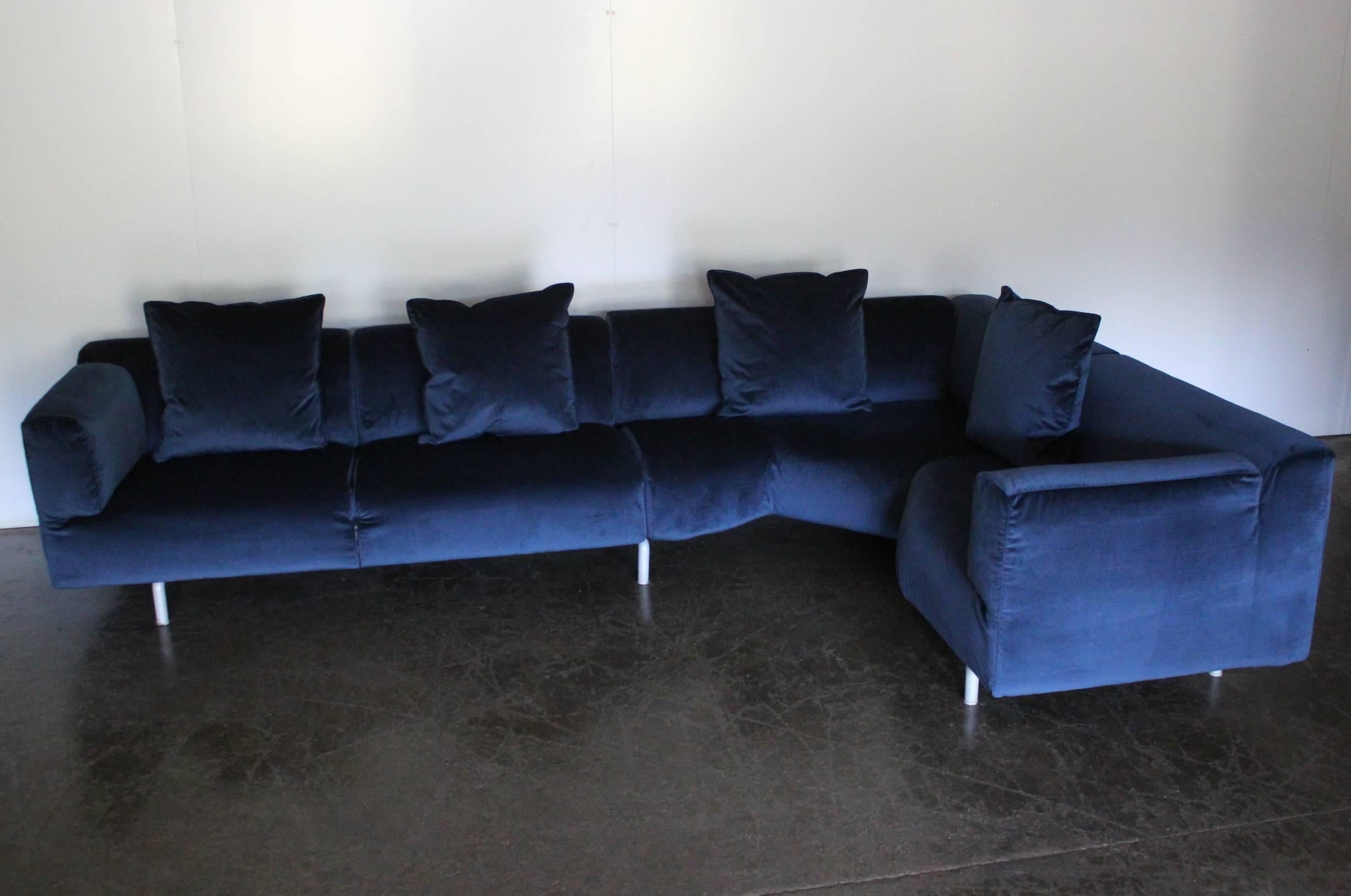 Cassina “250 Met” L-Shape Sectional Sofa in Navy Blue Velvet In Excellent Condition For Sale In Barrowford, GB