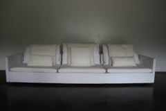Flexform "Resort" Großes Dreisitzer-Sofa aus weißem Leinengewebe