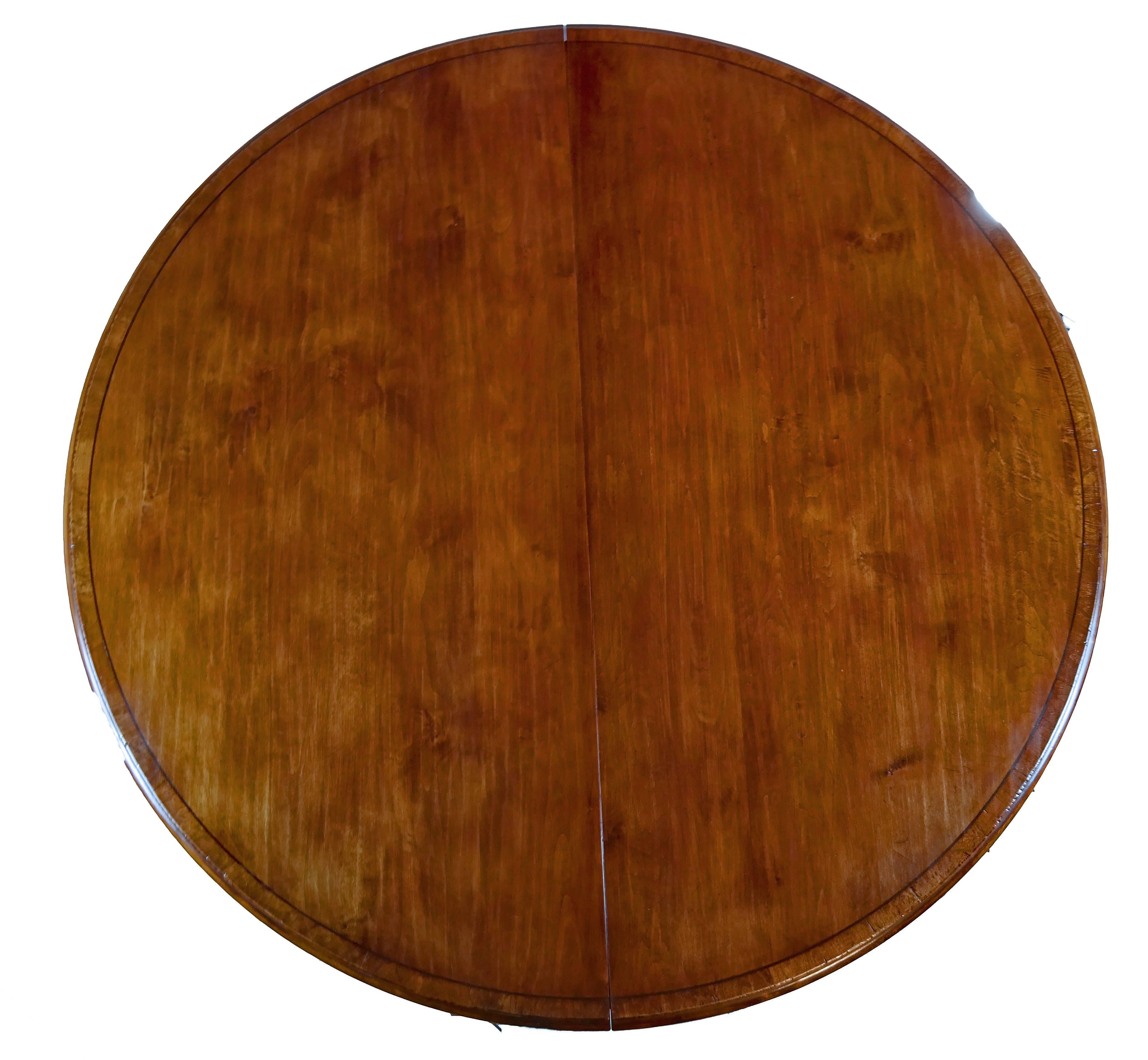 Great Britain (UK) Round Cherry Yewwood-Banded Dining Table