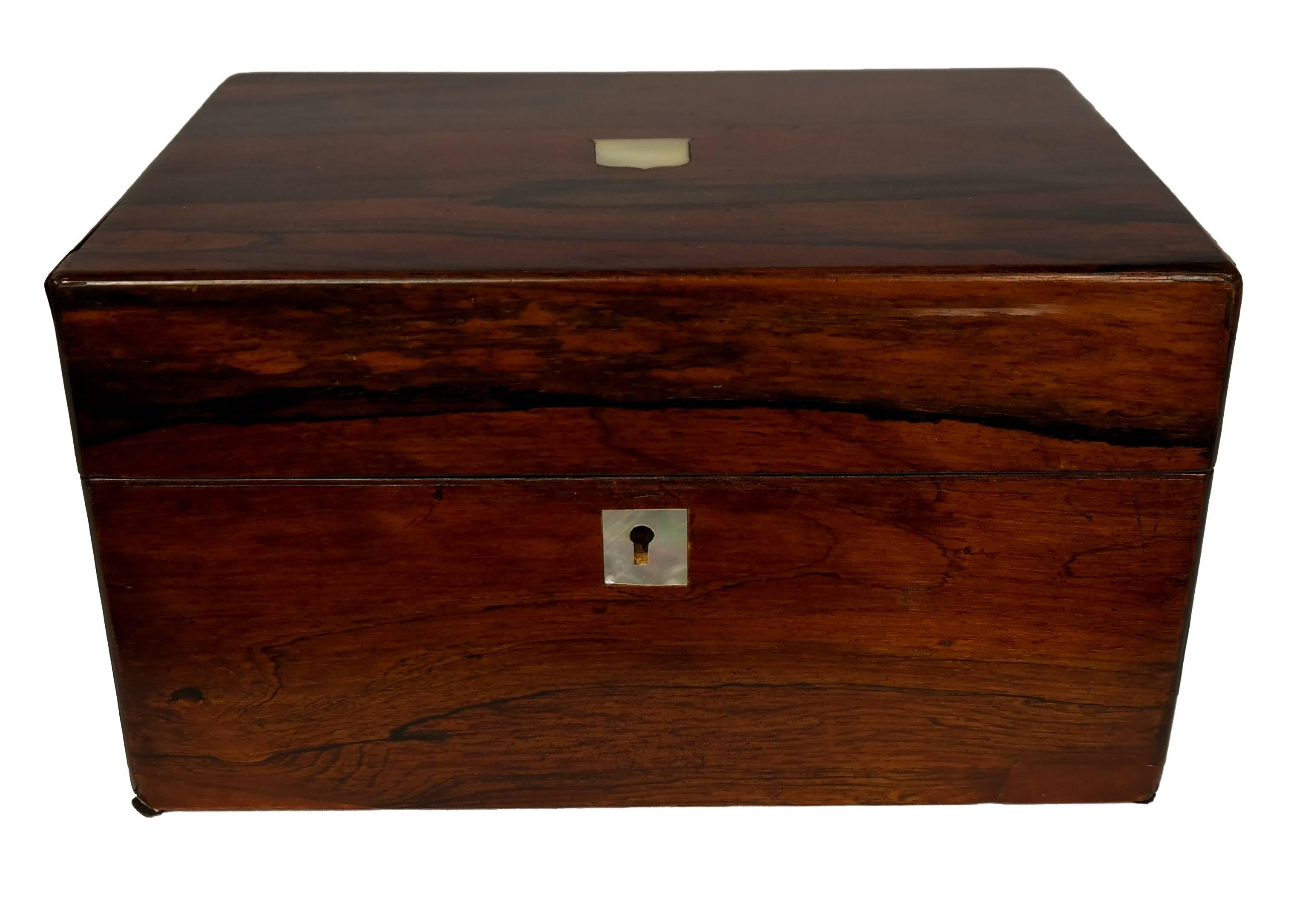 English 19th Century Rosewood Toiletry Box For Sale