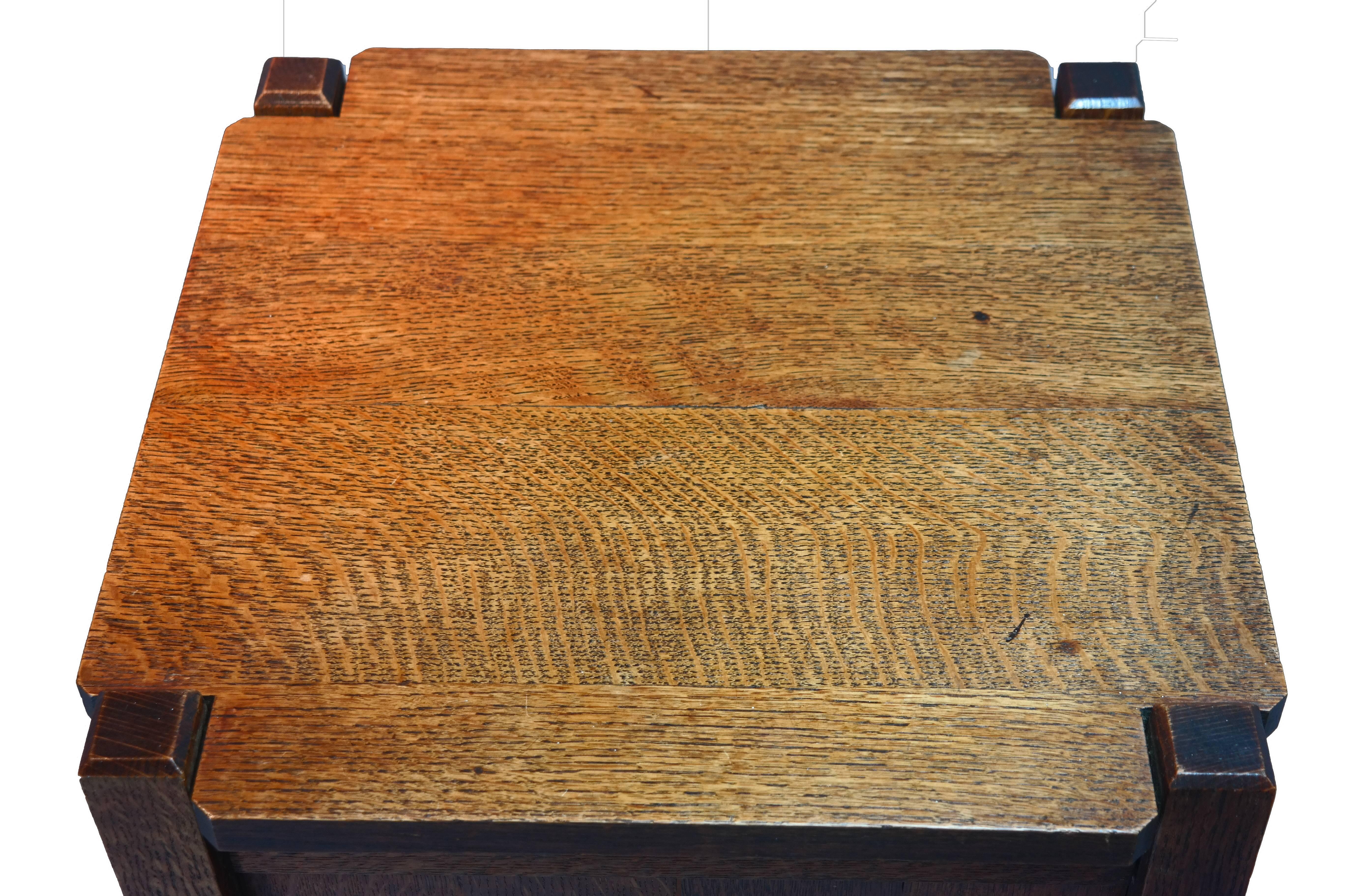 Scottish Arts & Crafts Mission-style tigered oak side table.