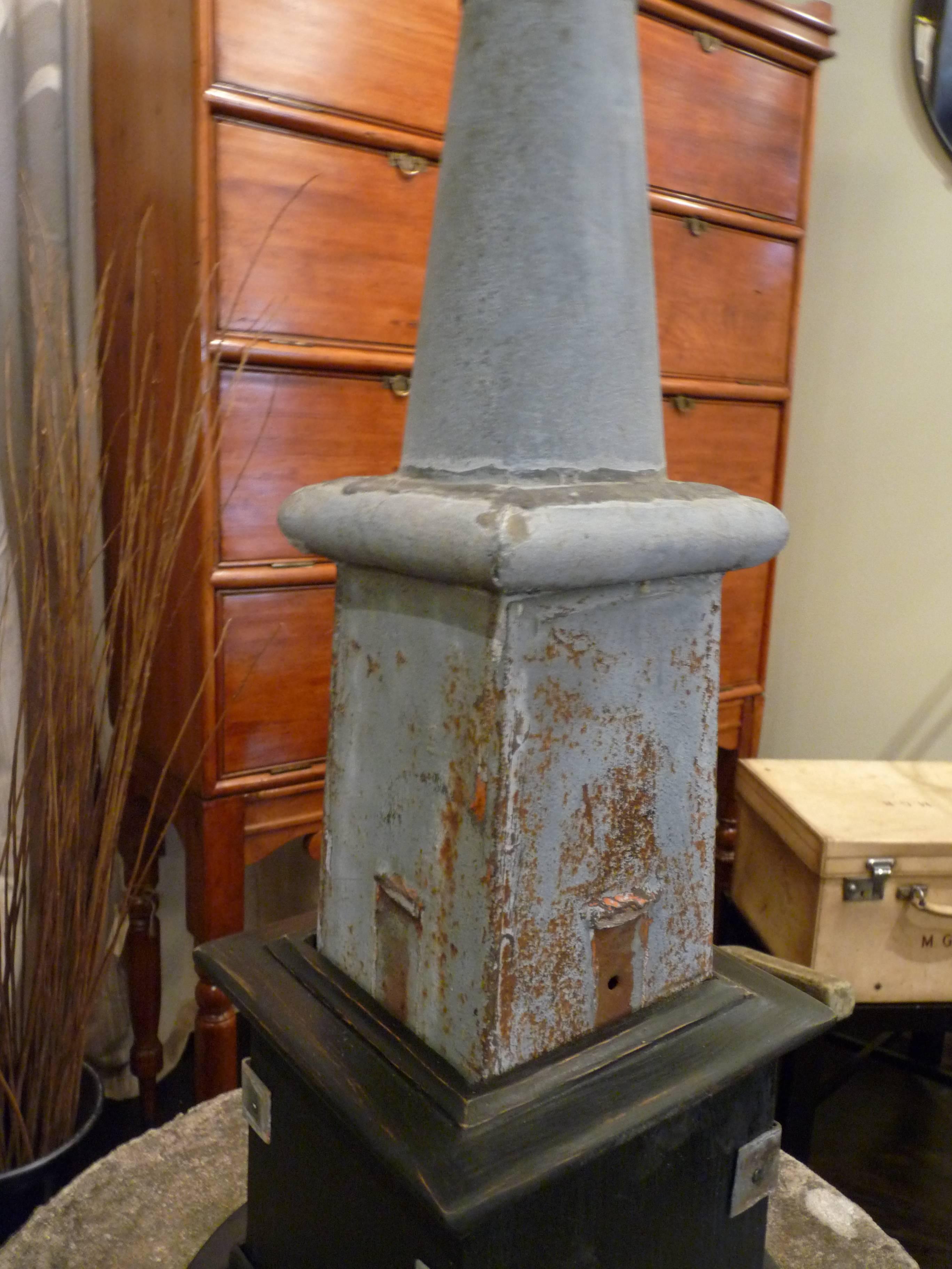 Zinc Architectural Finial In Good Condition For Sale In Middleburg, VA