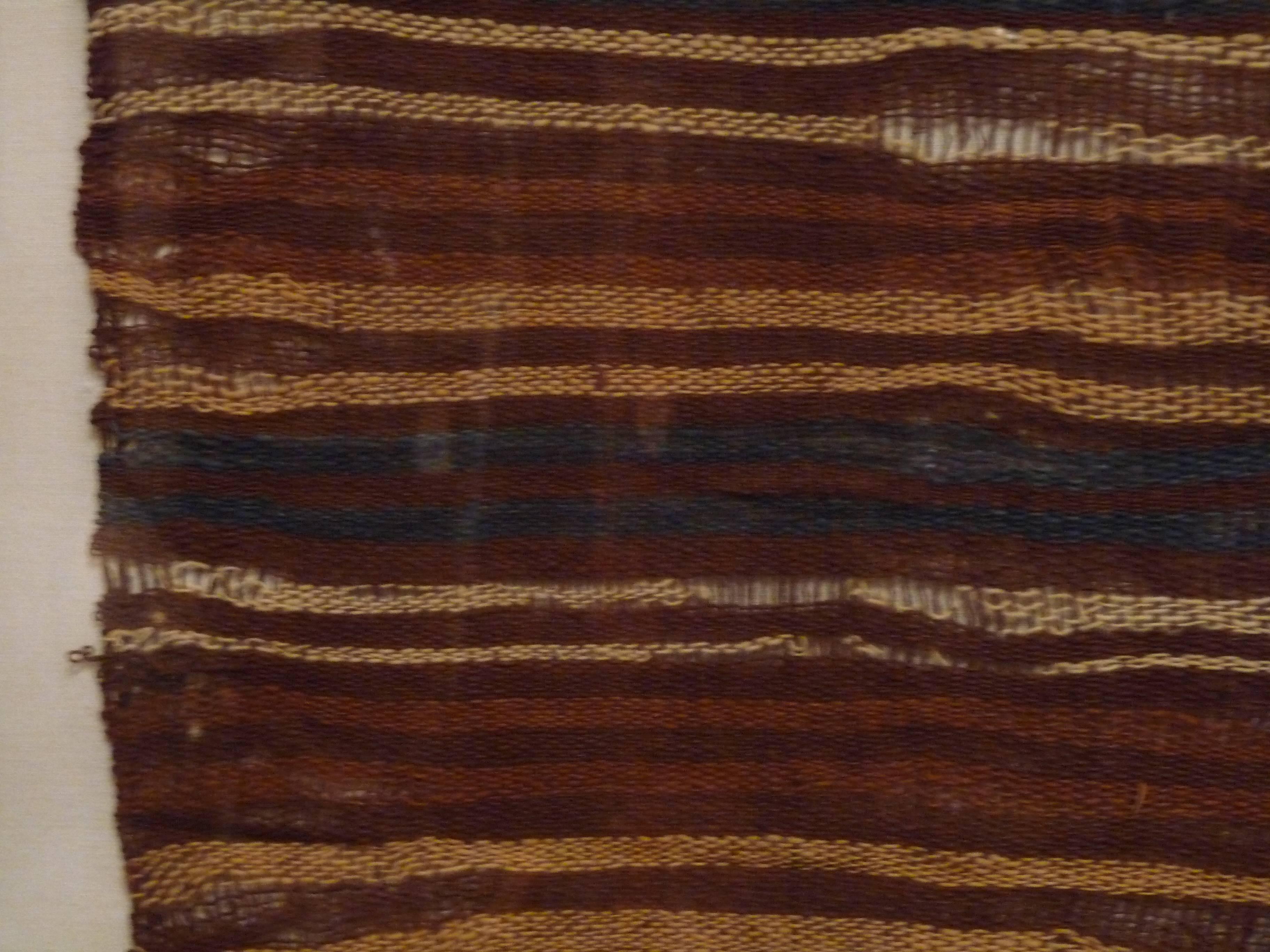 Ancient Peruvian Textile from the Chancay People In Good Condition For Sale In Middleburg, VA