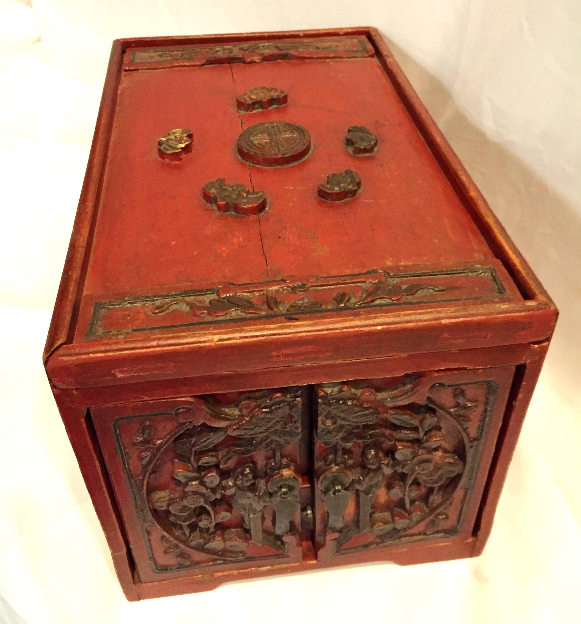 19th Century Jewelry Box, Chinese Red Lacquered In Excellent Condition In SOMIS, CA