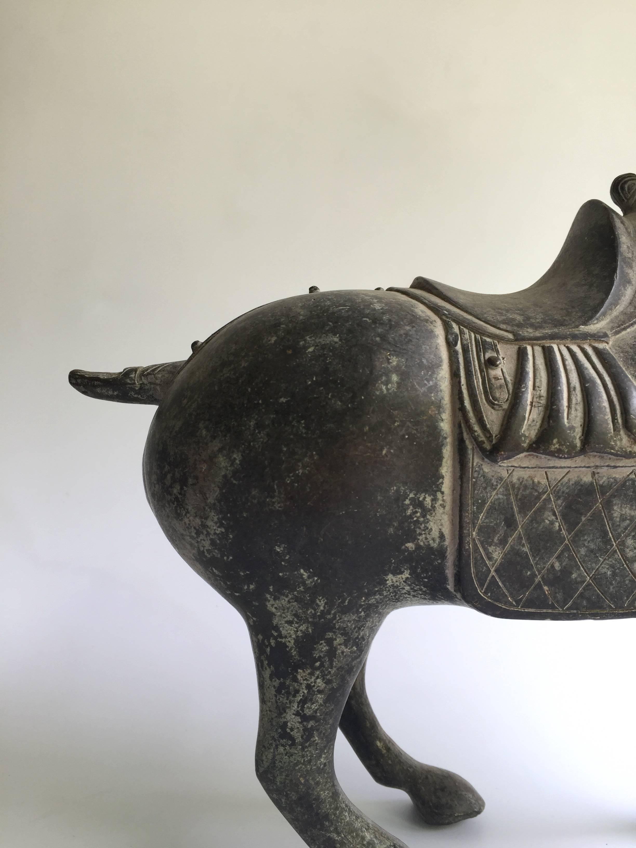Antique Han Bronze Horse In Good Condition In SOMIS, CA