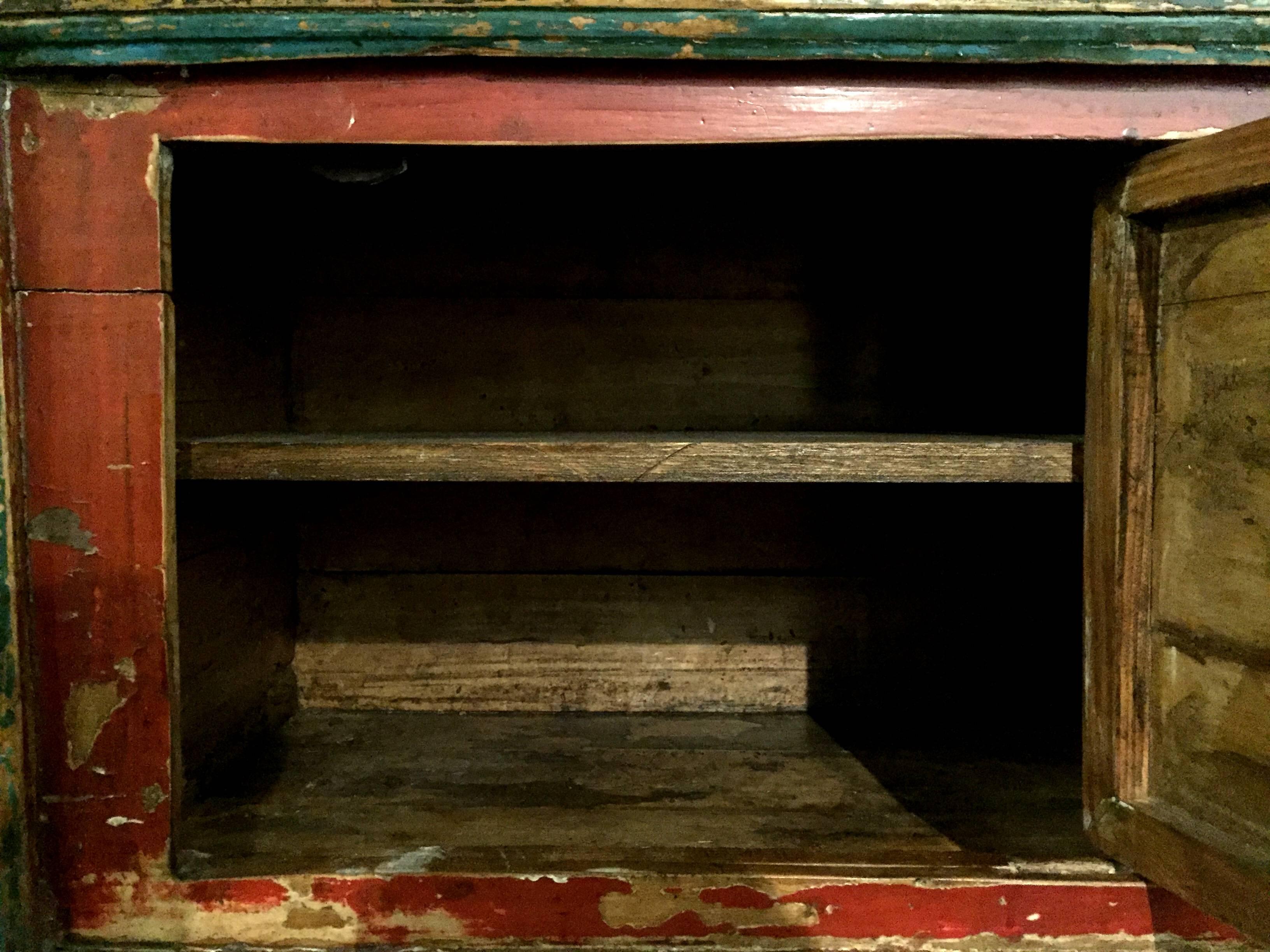 19th Century Mongolian Lily Chest 4