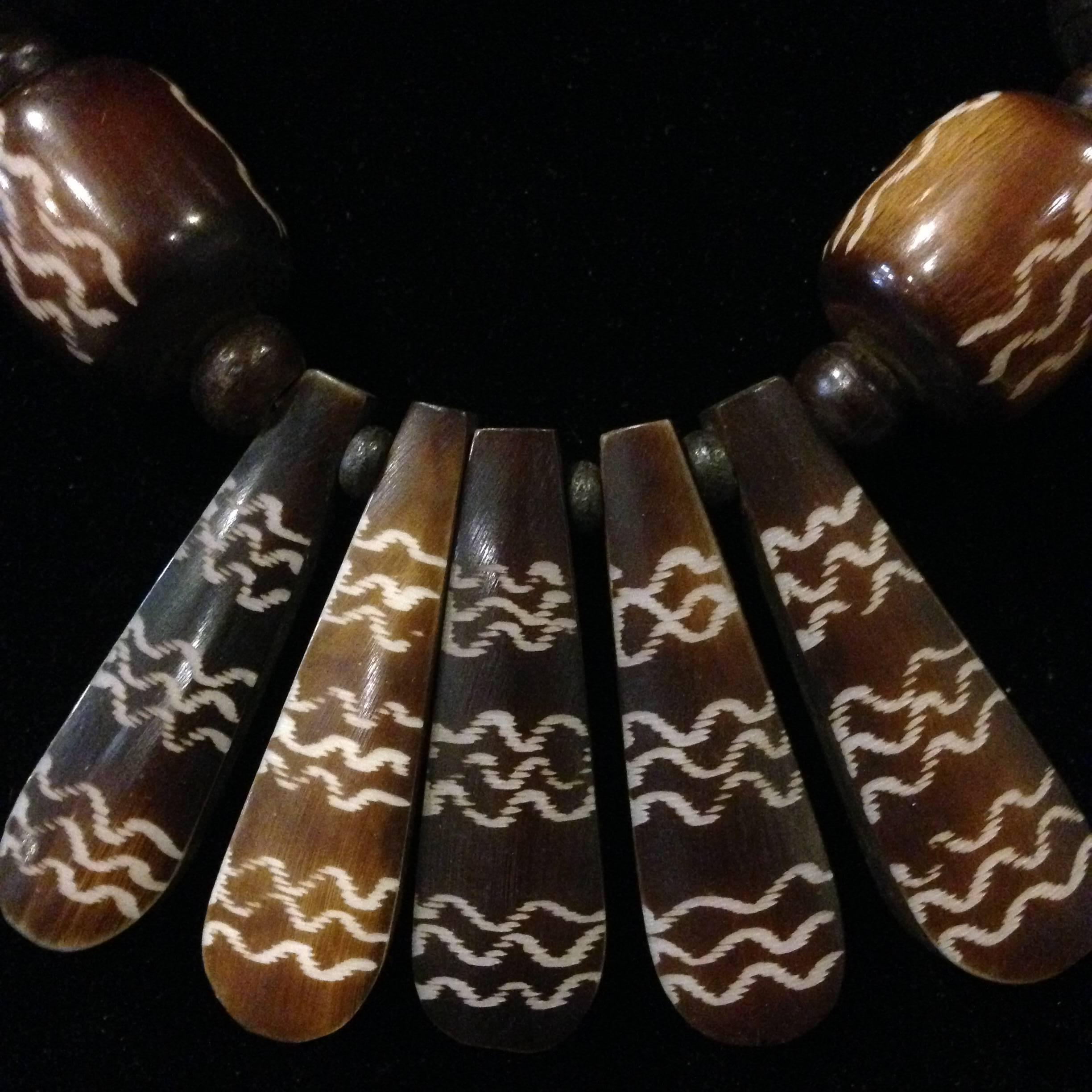 Collection of Five Elegant Tibetan Handmade Bone Necklaces For Sale 2
