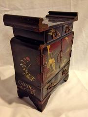 Exquisite Japanese Lacquer Jewelry Box