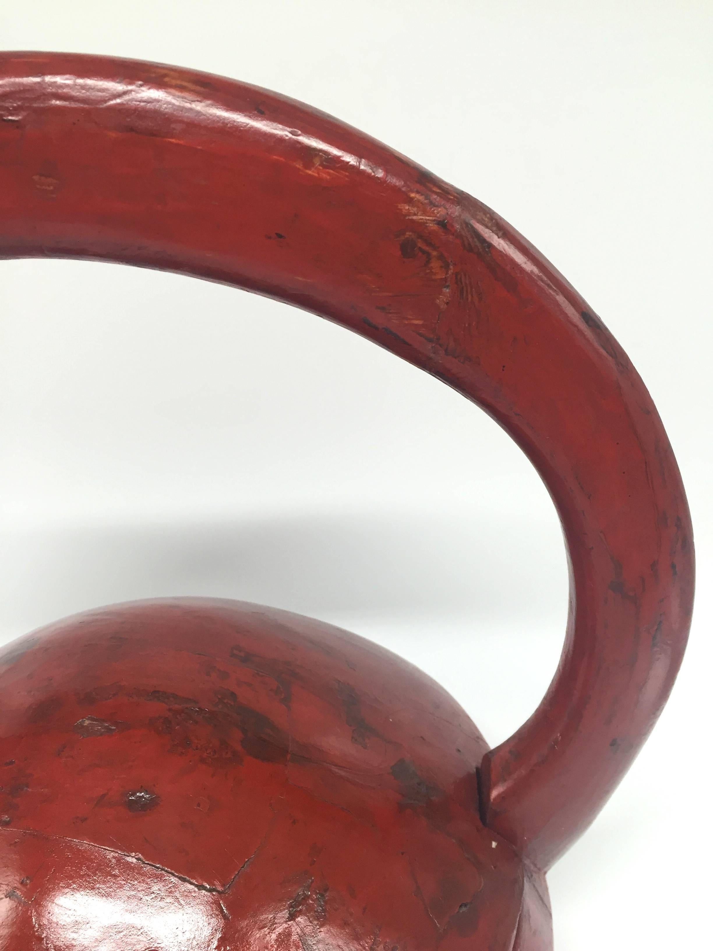 Chinese Antique Red Lacquer Bun Basket In Excellent Condition In SOMIS, CA