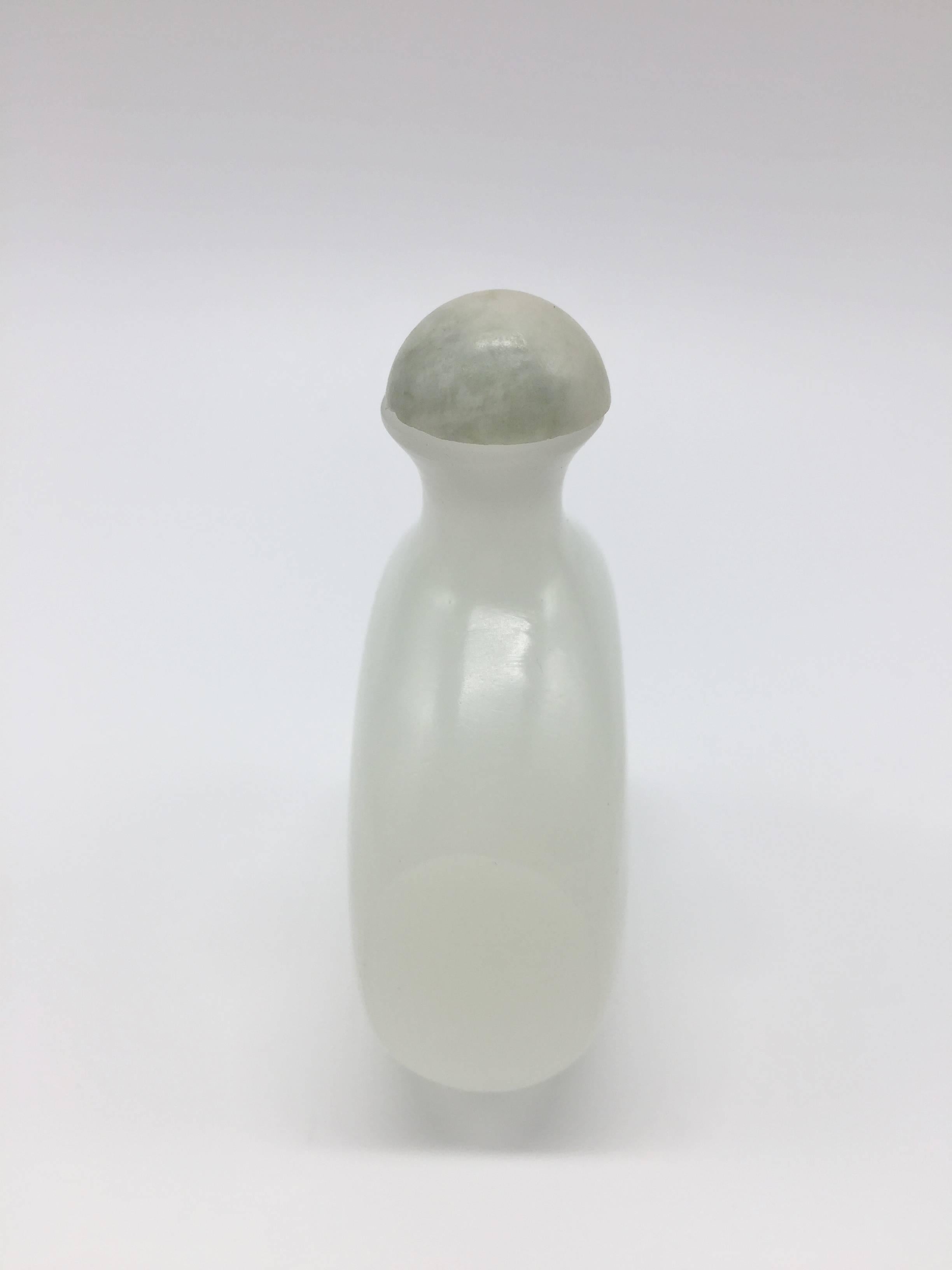 He Tian White Jade Snuff Bottle For Sale 3