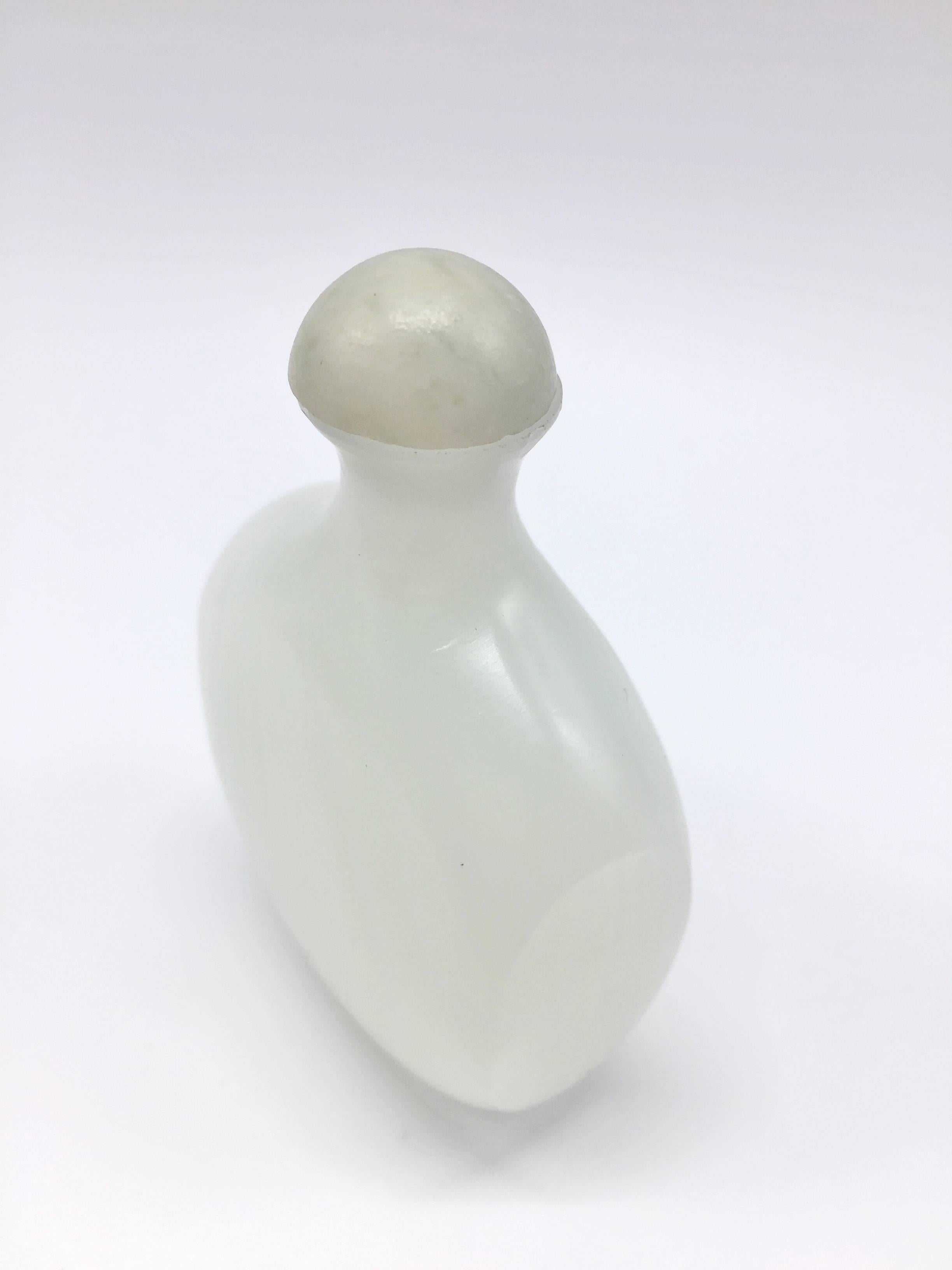 He Tian White Jade Snuff Bottle For Sale 5