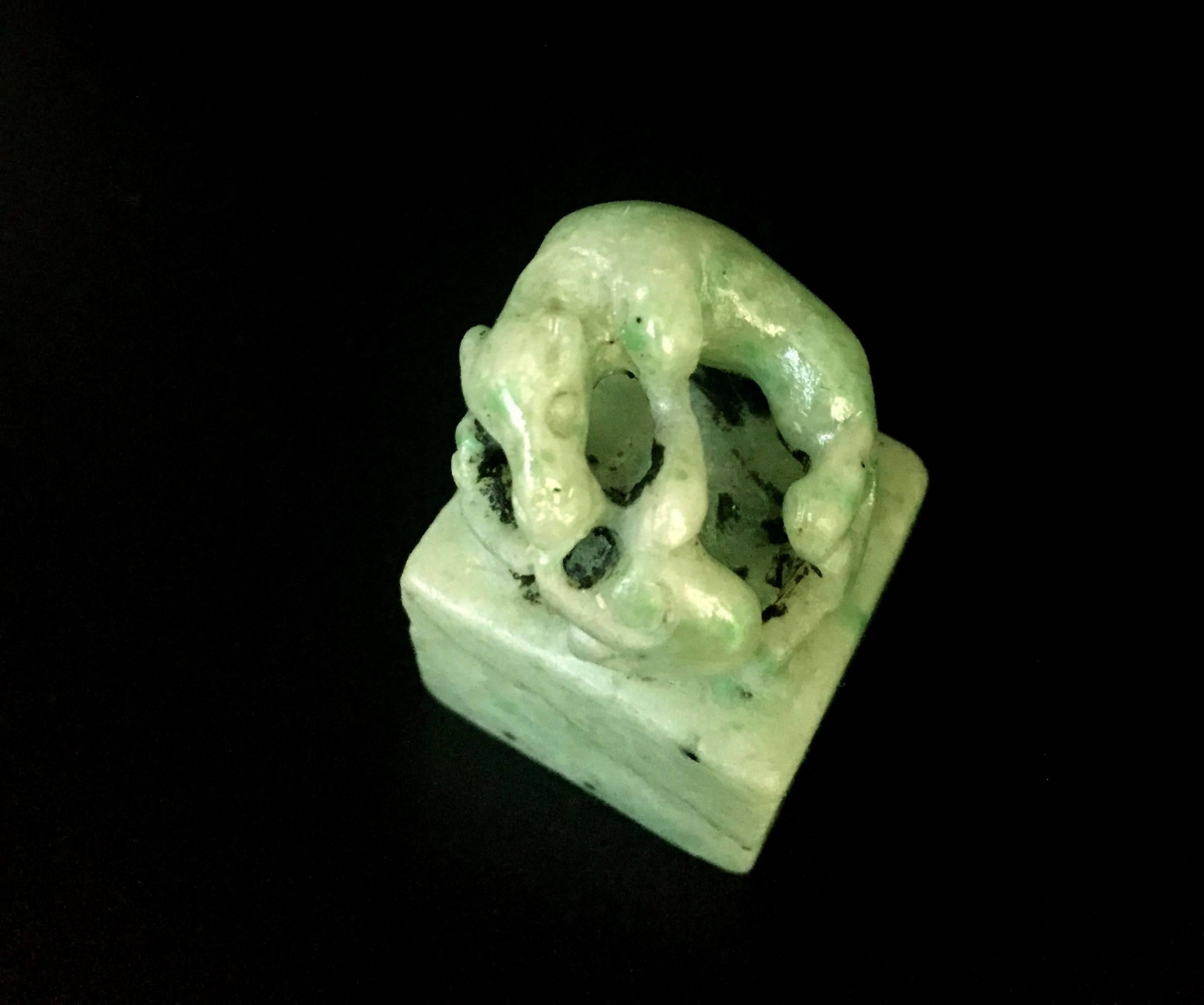 Rare Antique Jade Chop with Dragon In Excellent Condition For Sale In SOMIS, CA