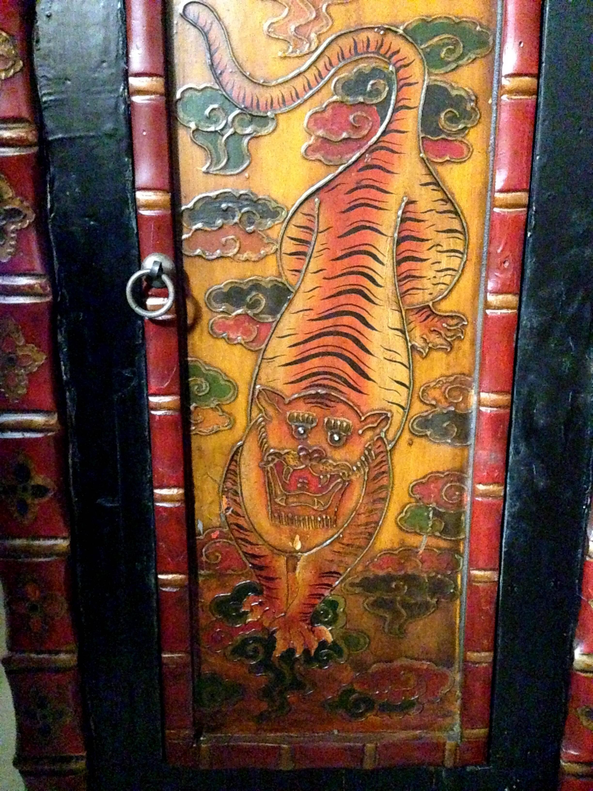 Antique Tibetan Altar Chest, Hand-Painted For Sale 2