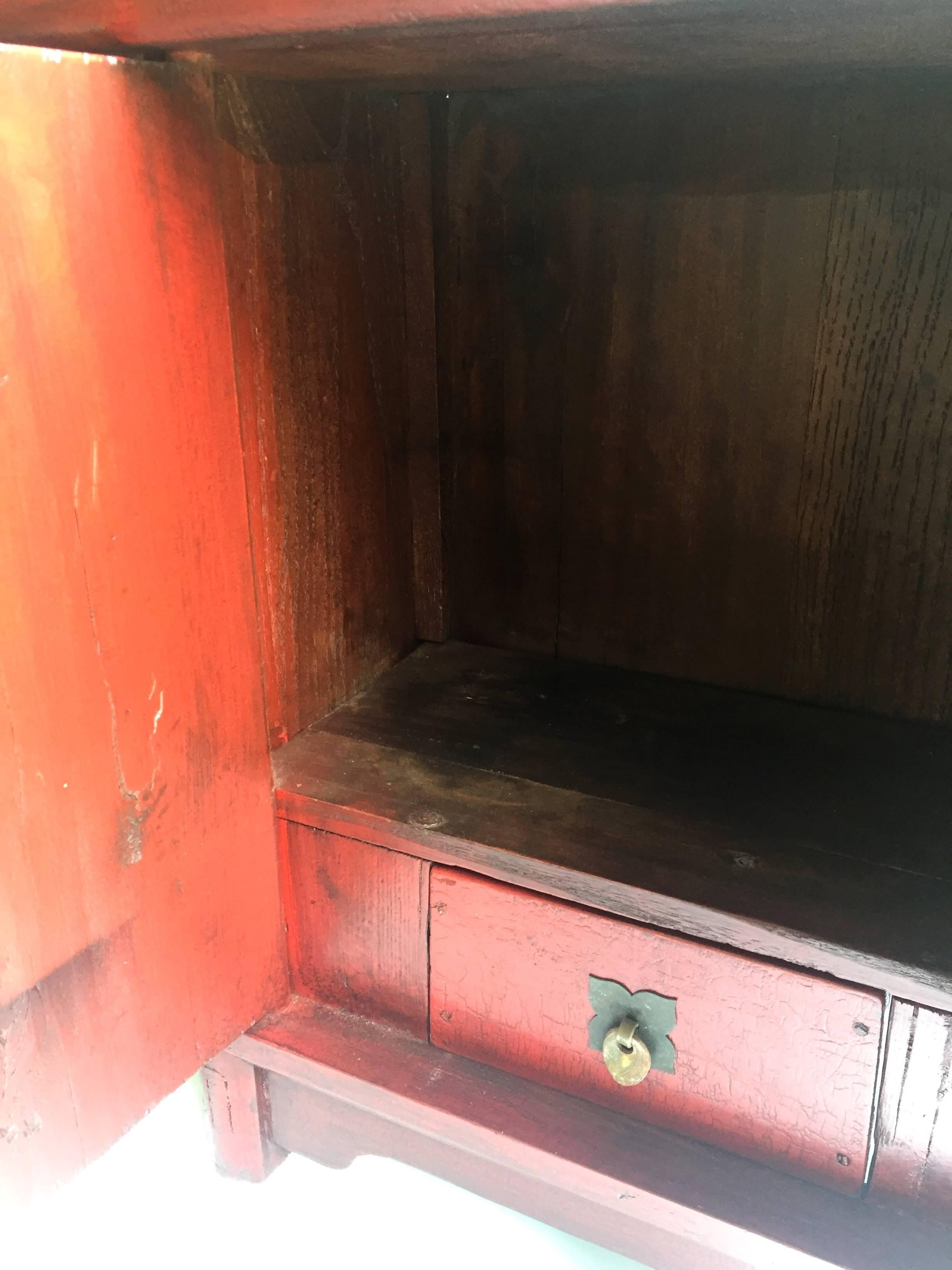 Wood Antique Ming Small Chest