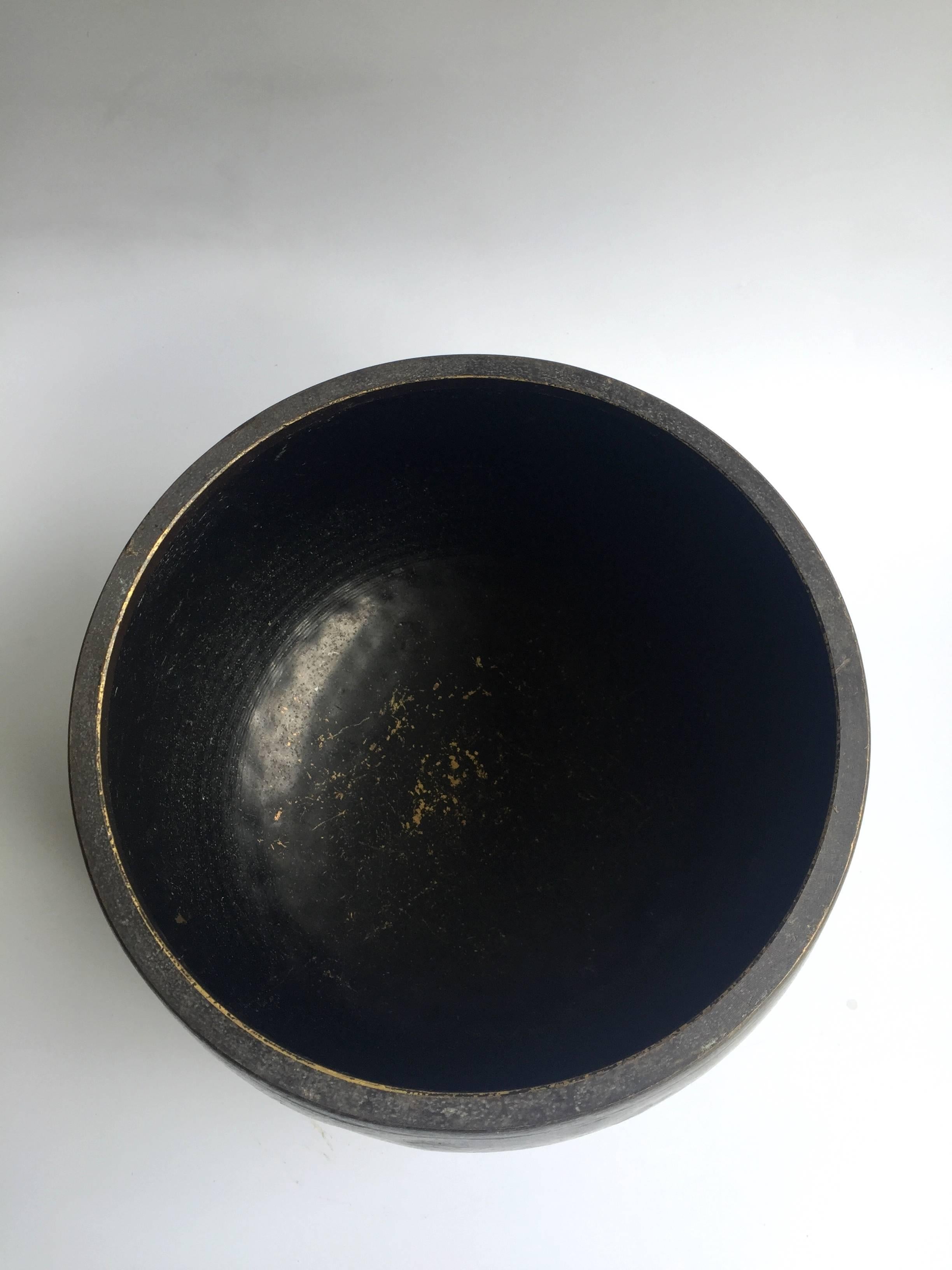Japanese Antique Singing Bowl, Set of Two In Good Condition For Sale In SOMIS, CA