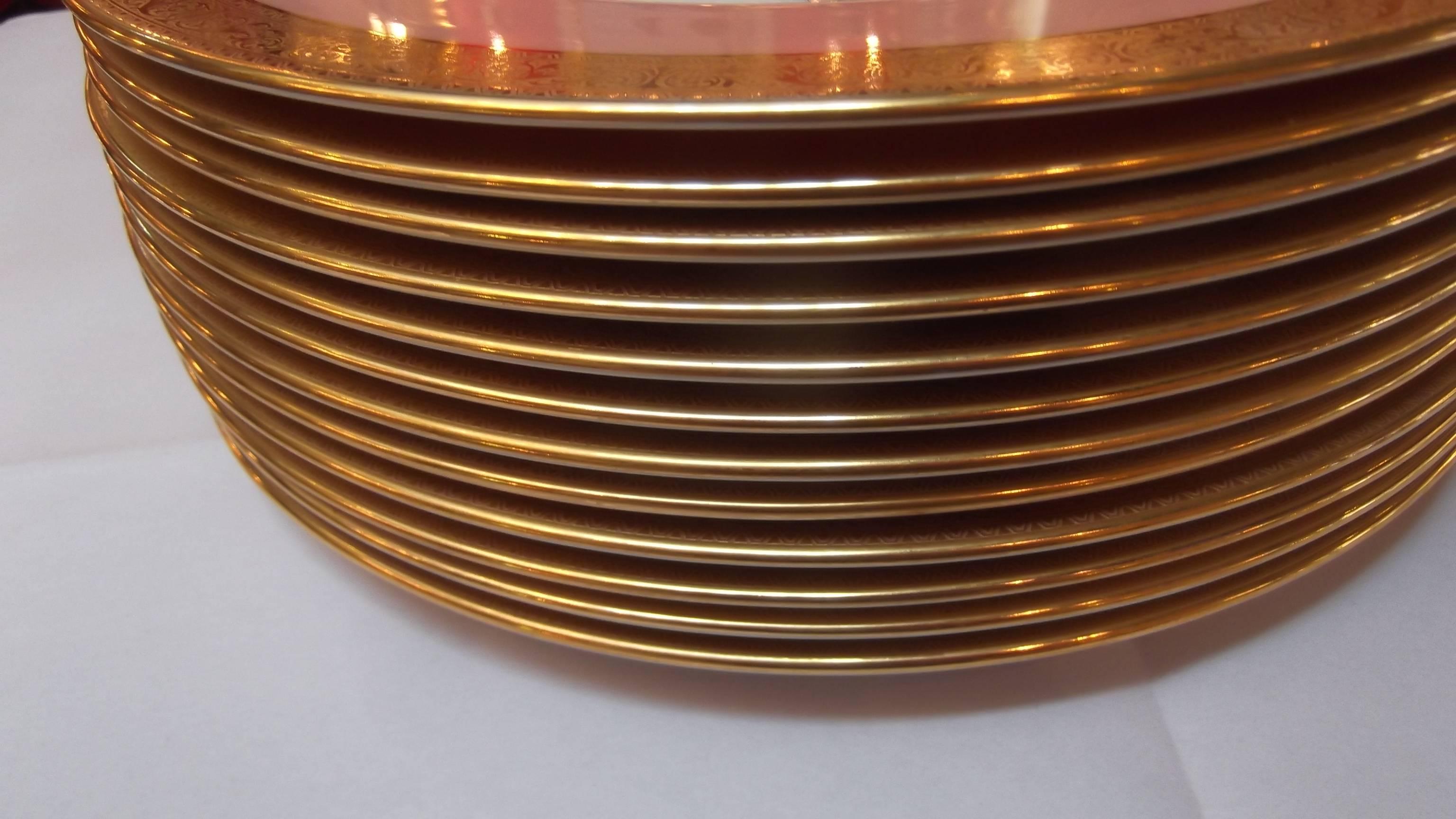 Gilt and Enameled Service Dinner Plates, Early 20th Century 4