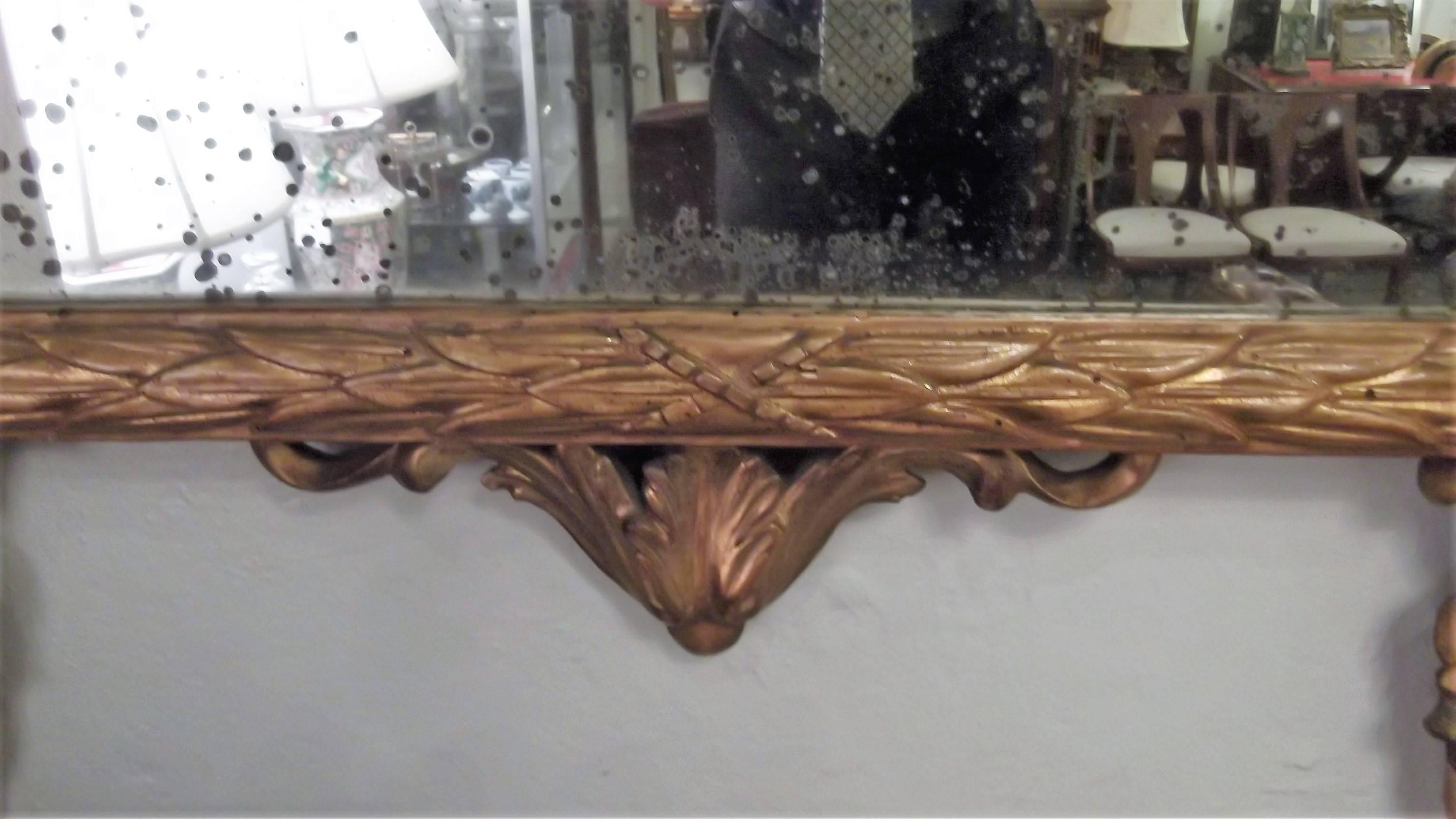 18th Century Italian Carved and Gilt Mirror 2