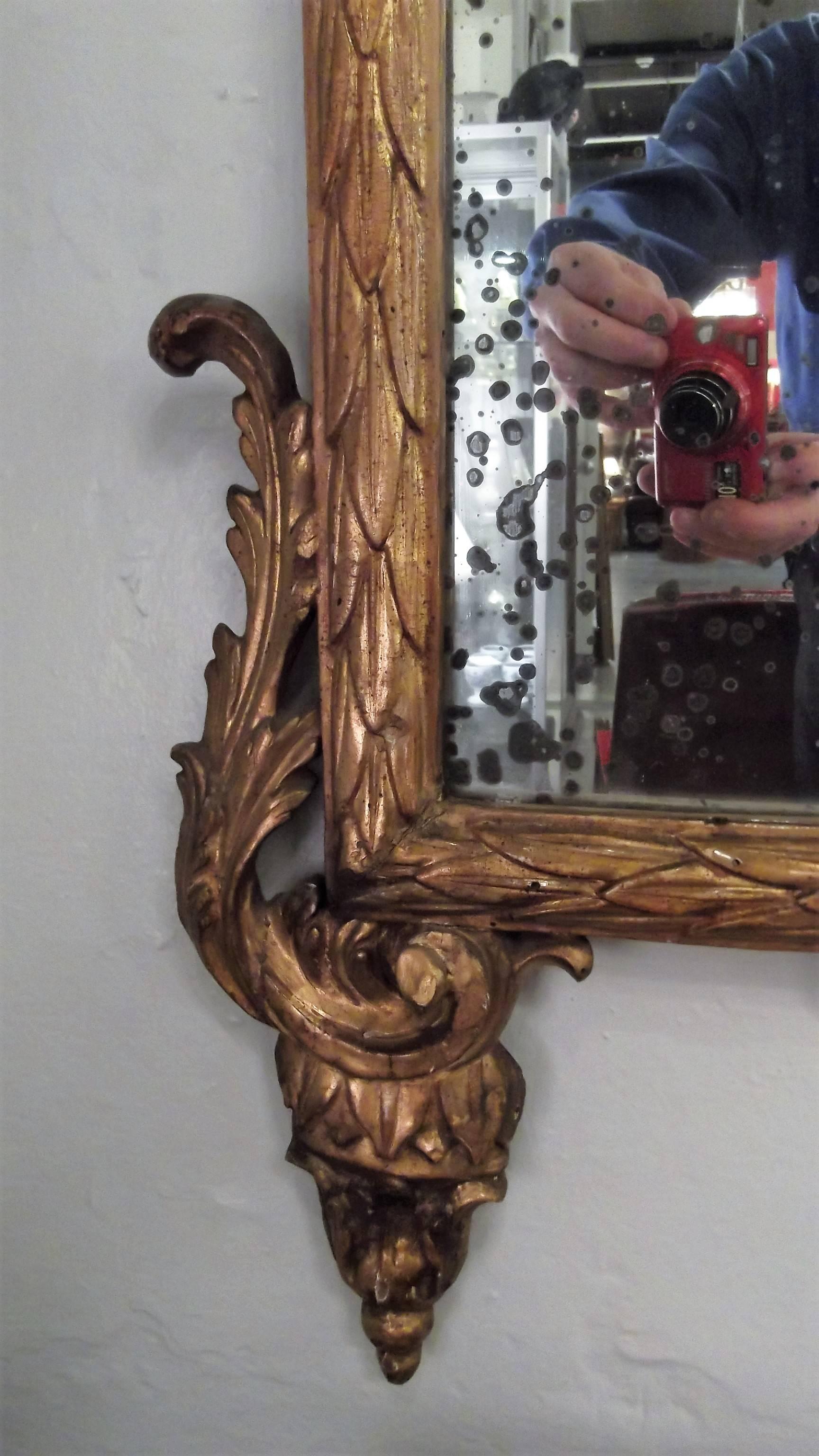 18th Century Italian Carved and Gilt Mirror 1