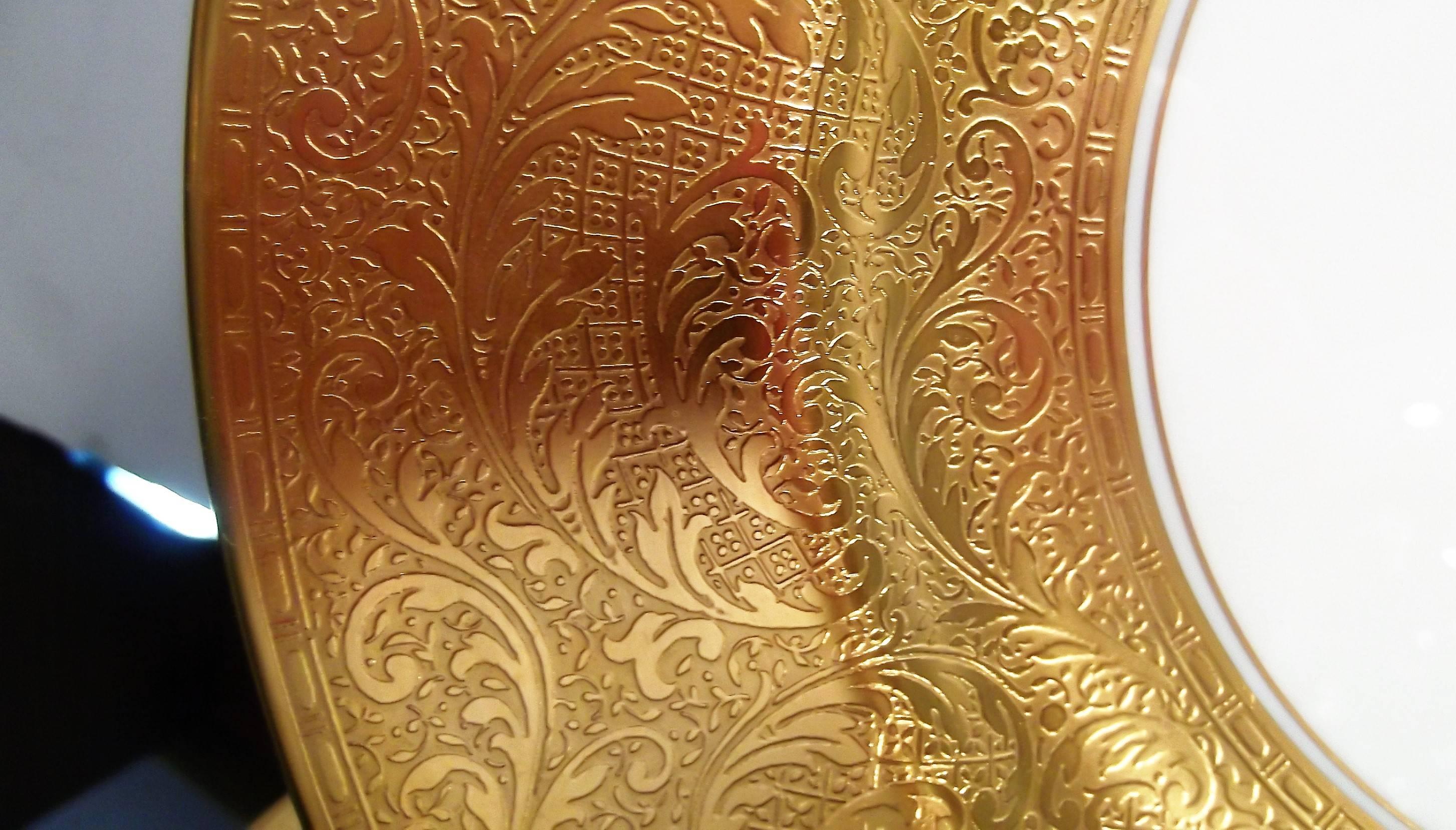 American Set of 14 Gold Encrusted Service Plates by Pickard