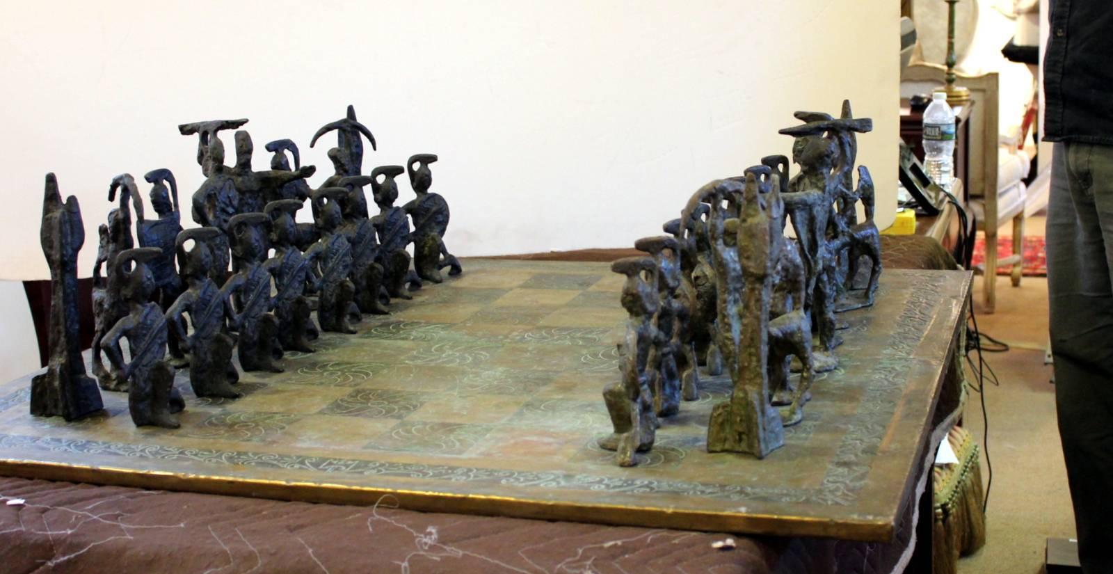 brutalist chess set